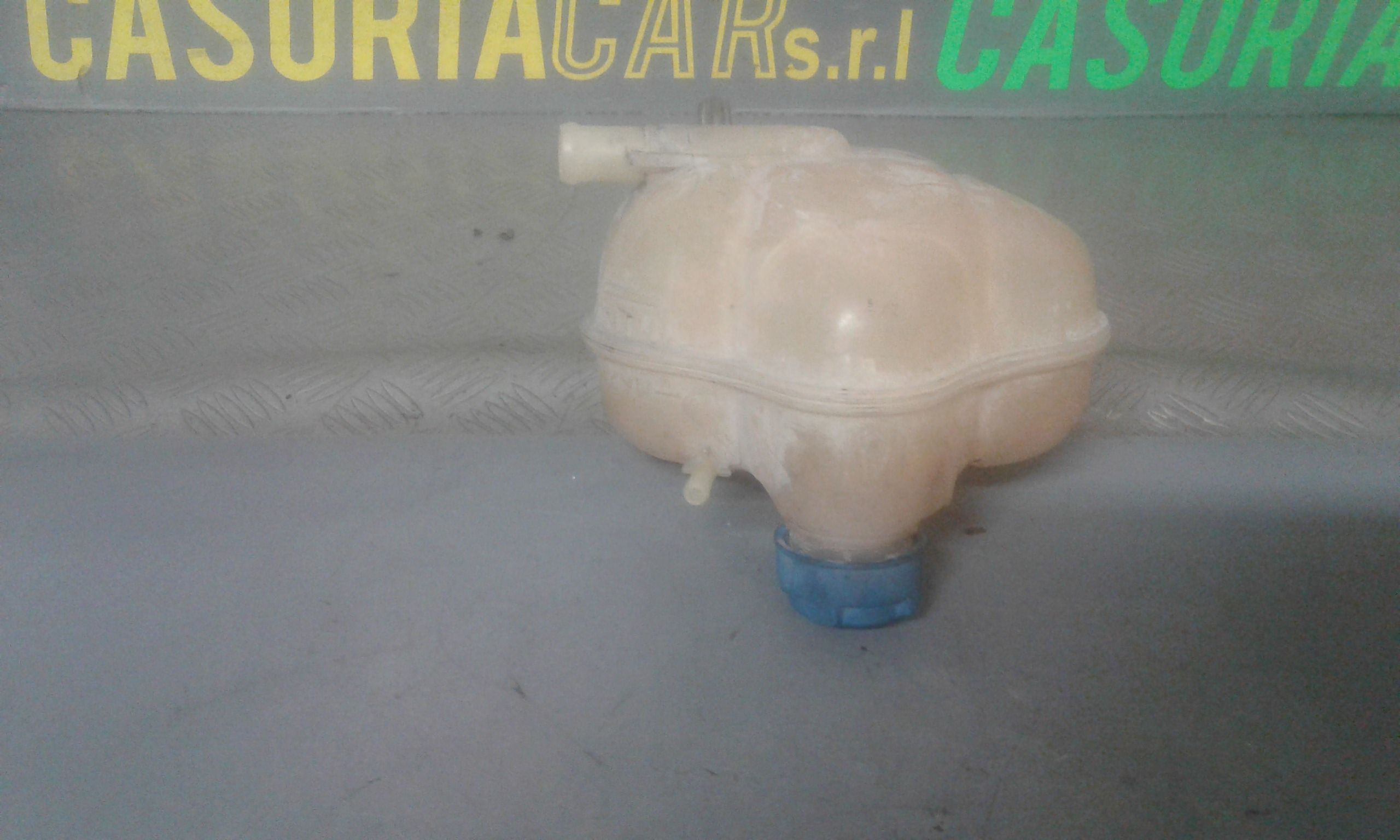 vaschetta compensazione radiatore - Immagine 1 di 3