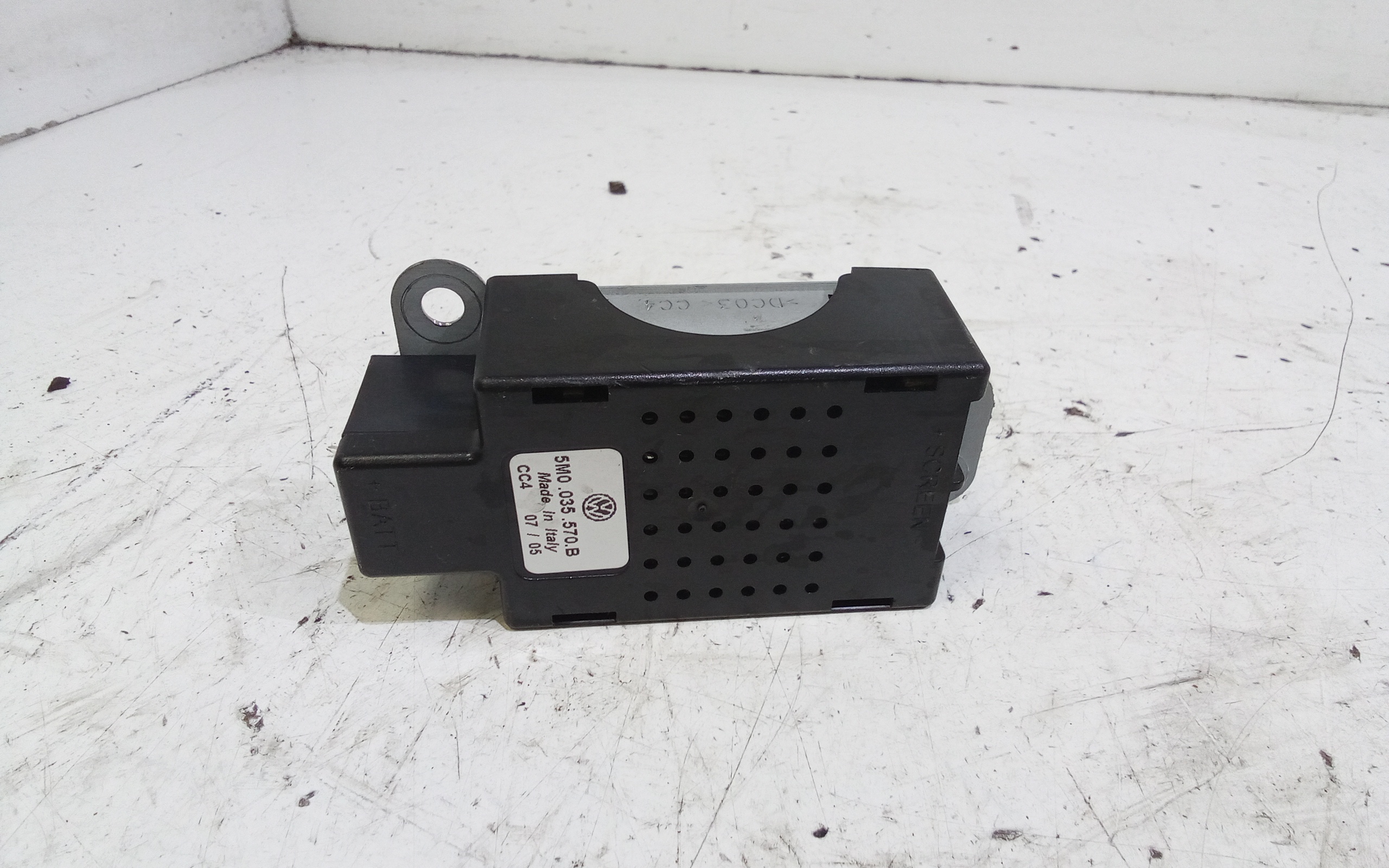 Amplificatore Antenna - Immagine 1 di 4