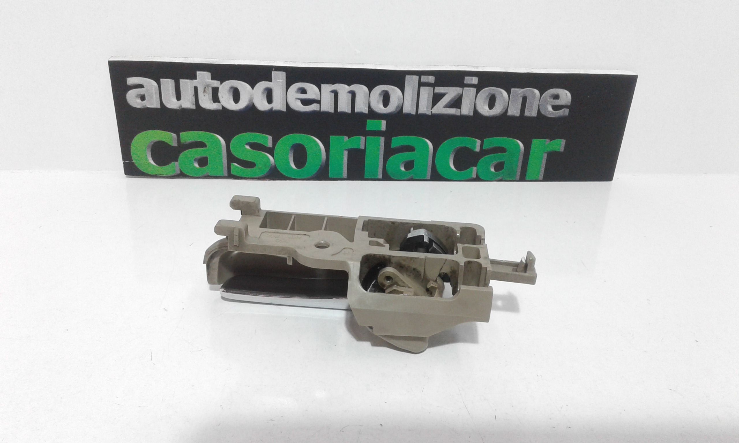 Maniglia int. apertura porta ant. Destro - Immagine 1 di 3