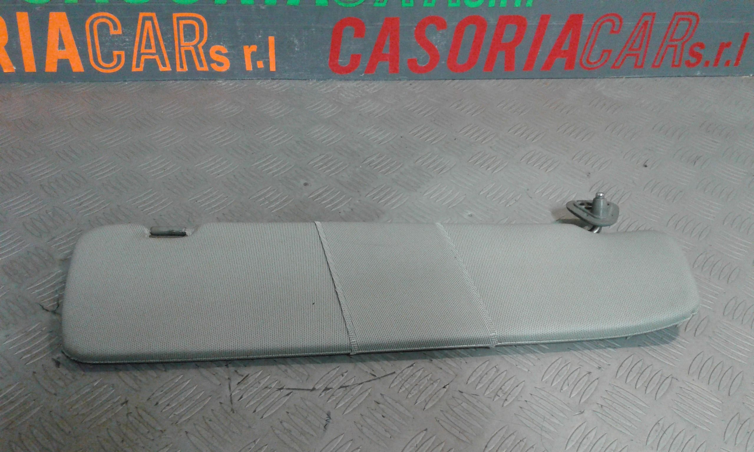 Aletta parasole parabrezza Sinistro - Immagine 1 di 3