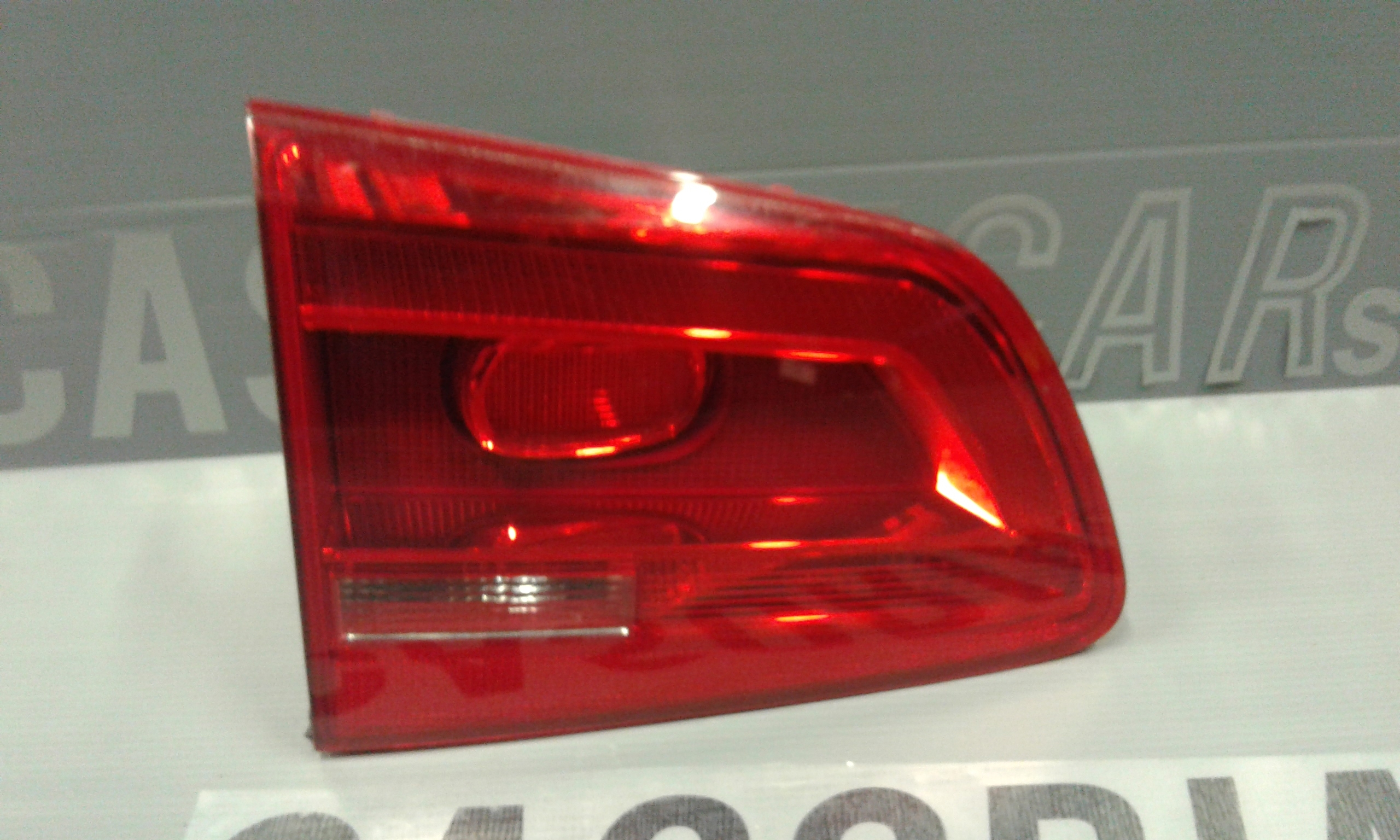 fanale stop supplementare sinistro - Immagine 1 di 3