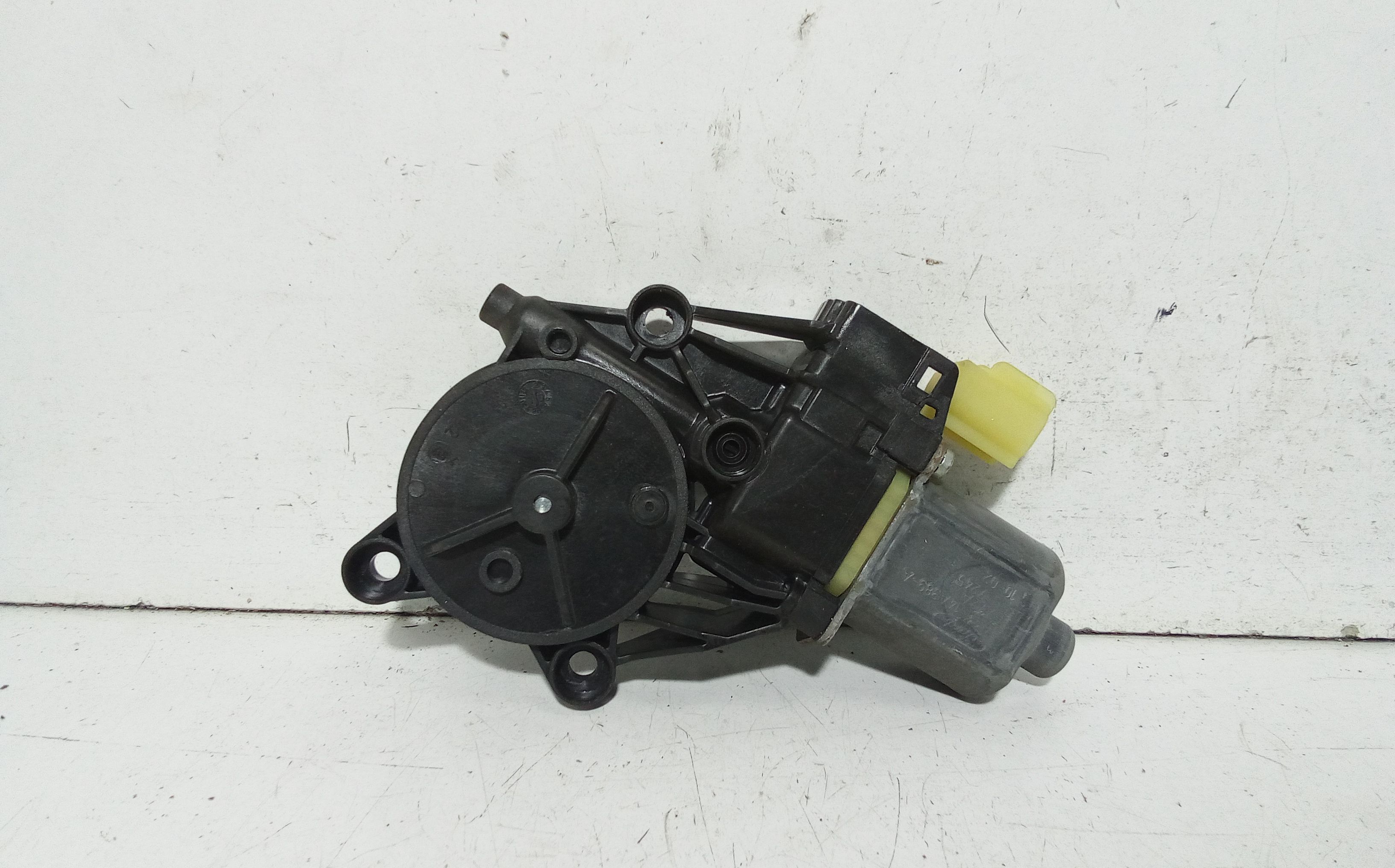 Motorino alzacristallo porta post. Sinistro - Immagine 1 di 5