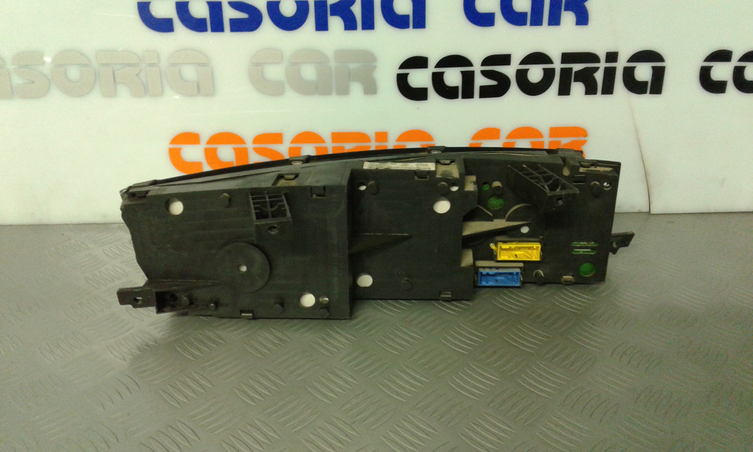 Quadro portastrumenti - Immagine 1 di 3
