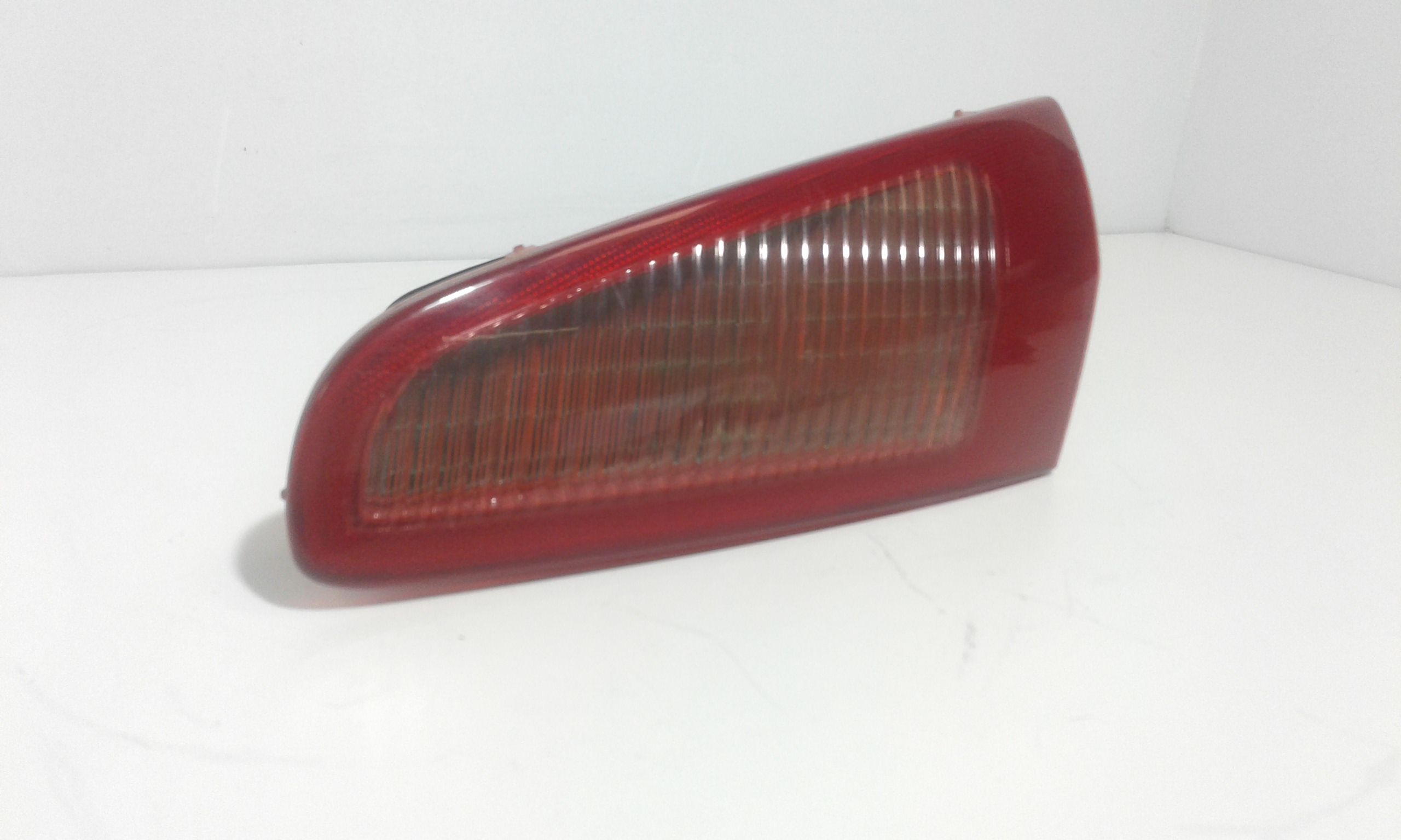 fanale stop supplementare sinistro - Immagine 1 di 5