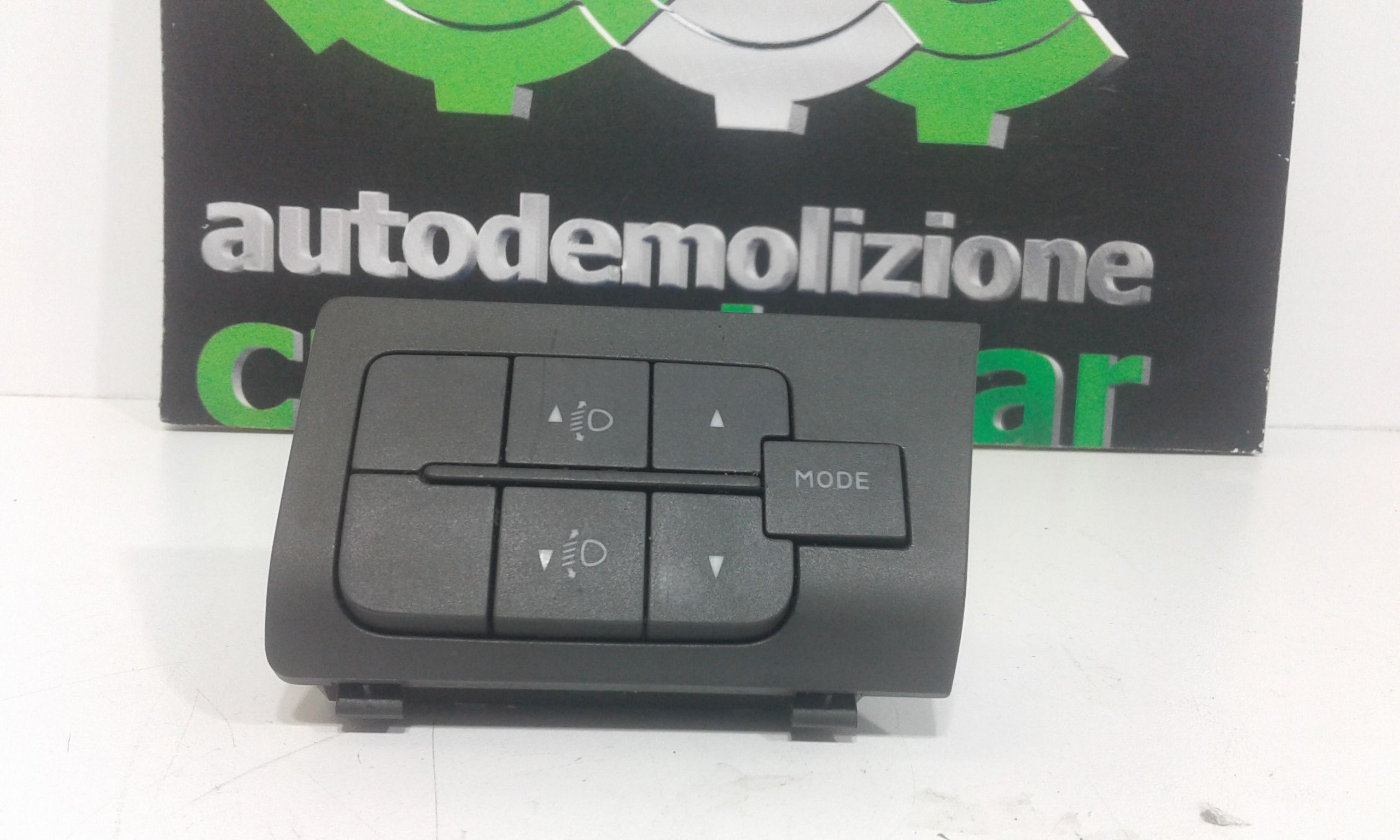 Miniatura 6