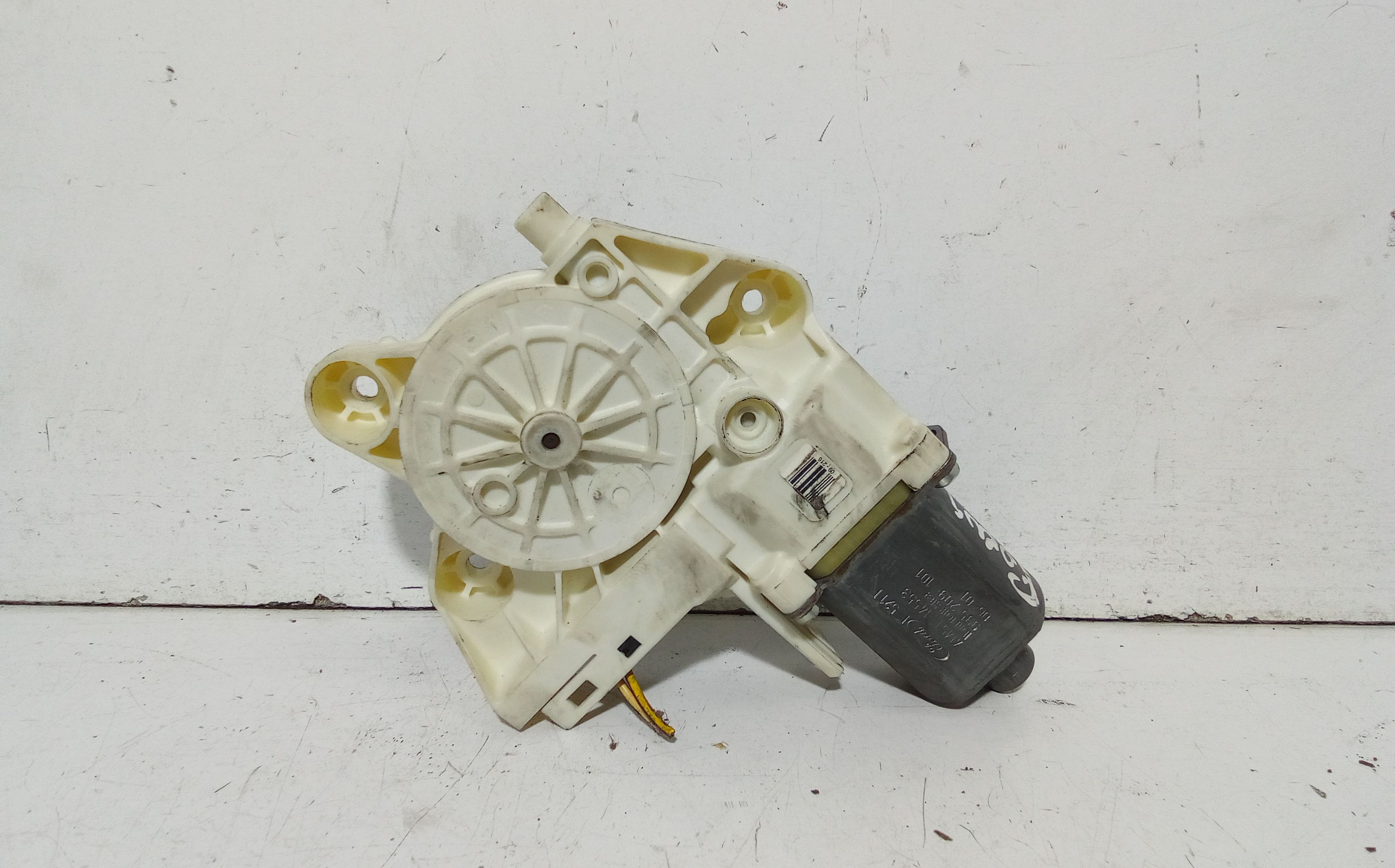 Motorino alzacristallo porta ant. Destro - Immagine 1 di 5