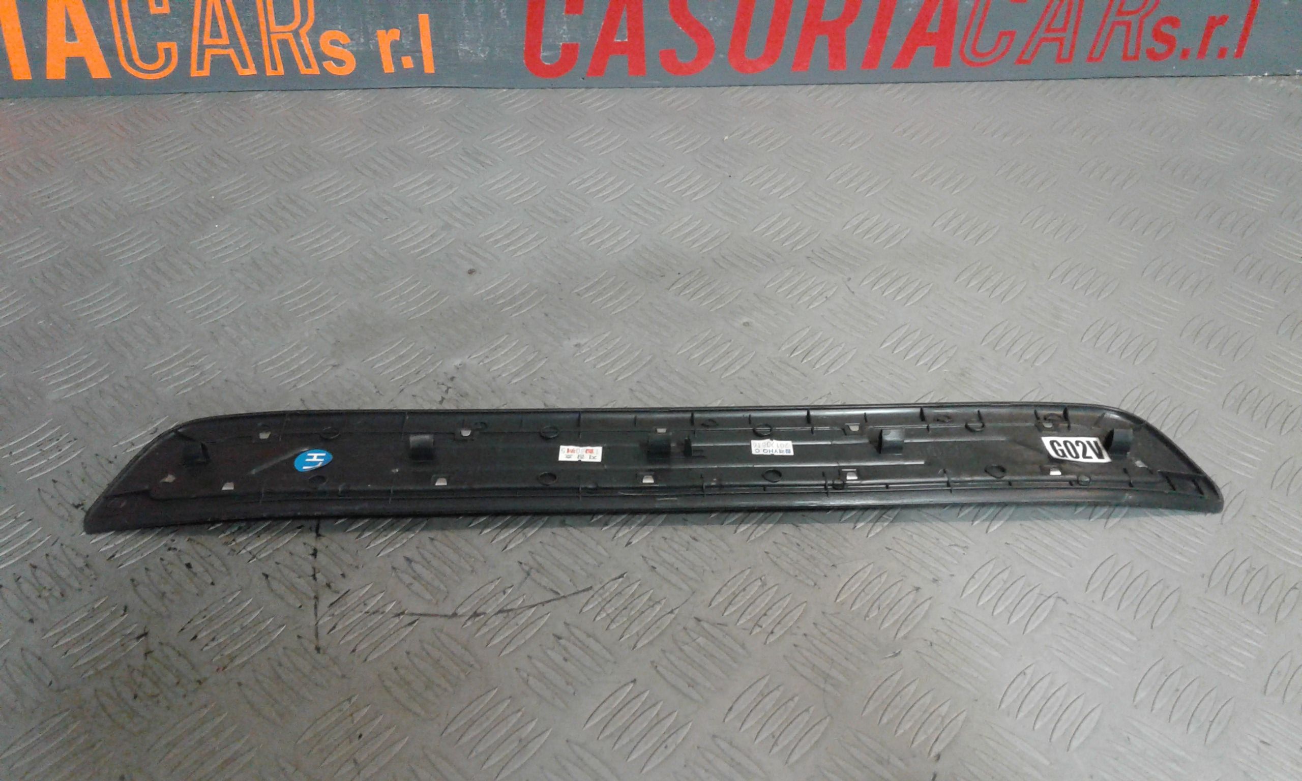 Rivestimento int. battitacco ant. Sx - Immagine 1 di 3