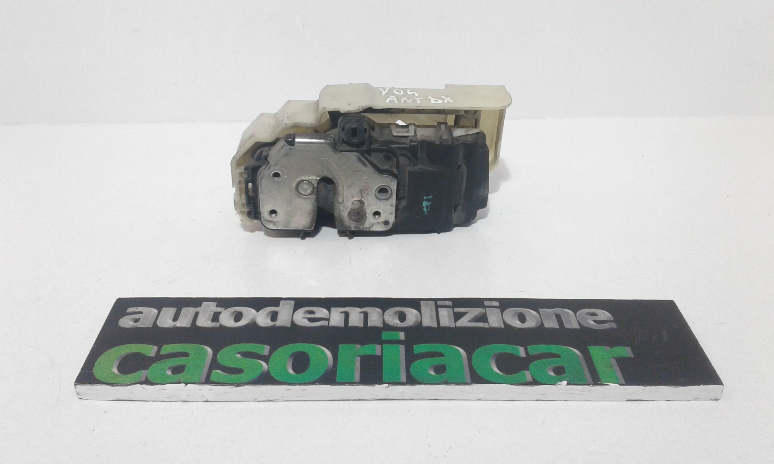Serratura porta ant. Destro - Immagine 1 di 3