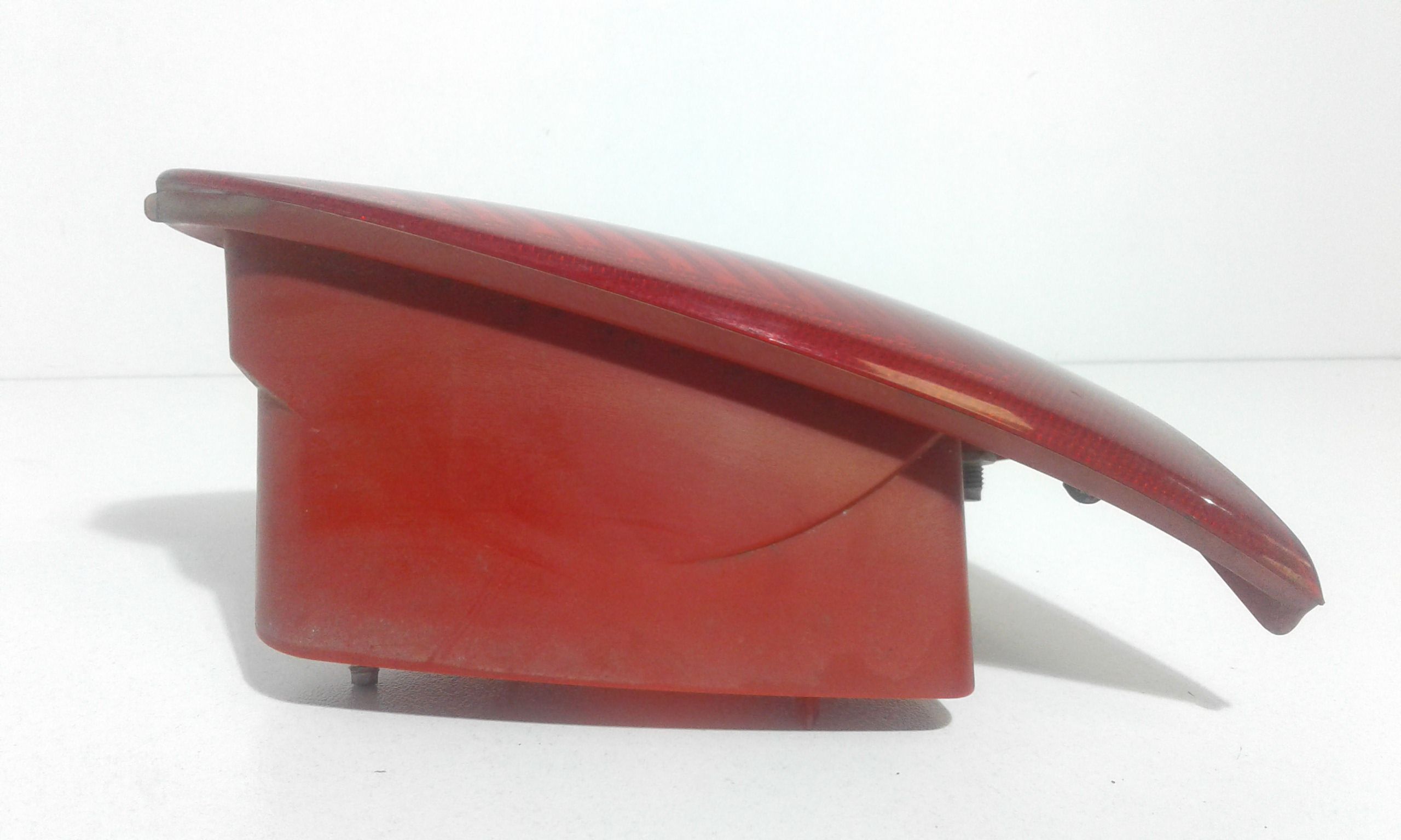 fanale stop supplementare sinistro - Immagine 1 di 4