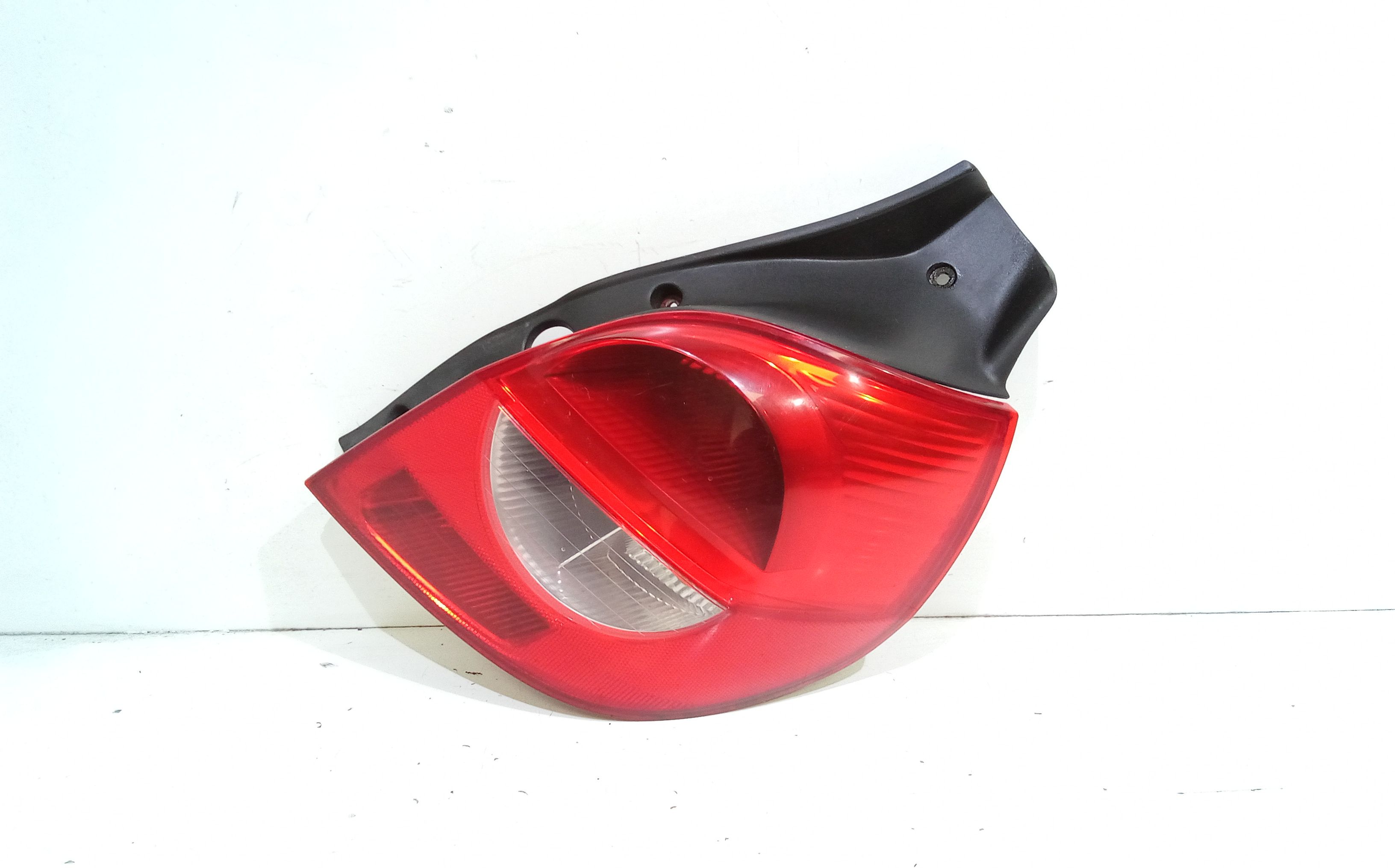 Fanale post. Destro - Immagine 1 di 4