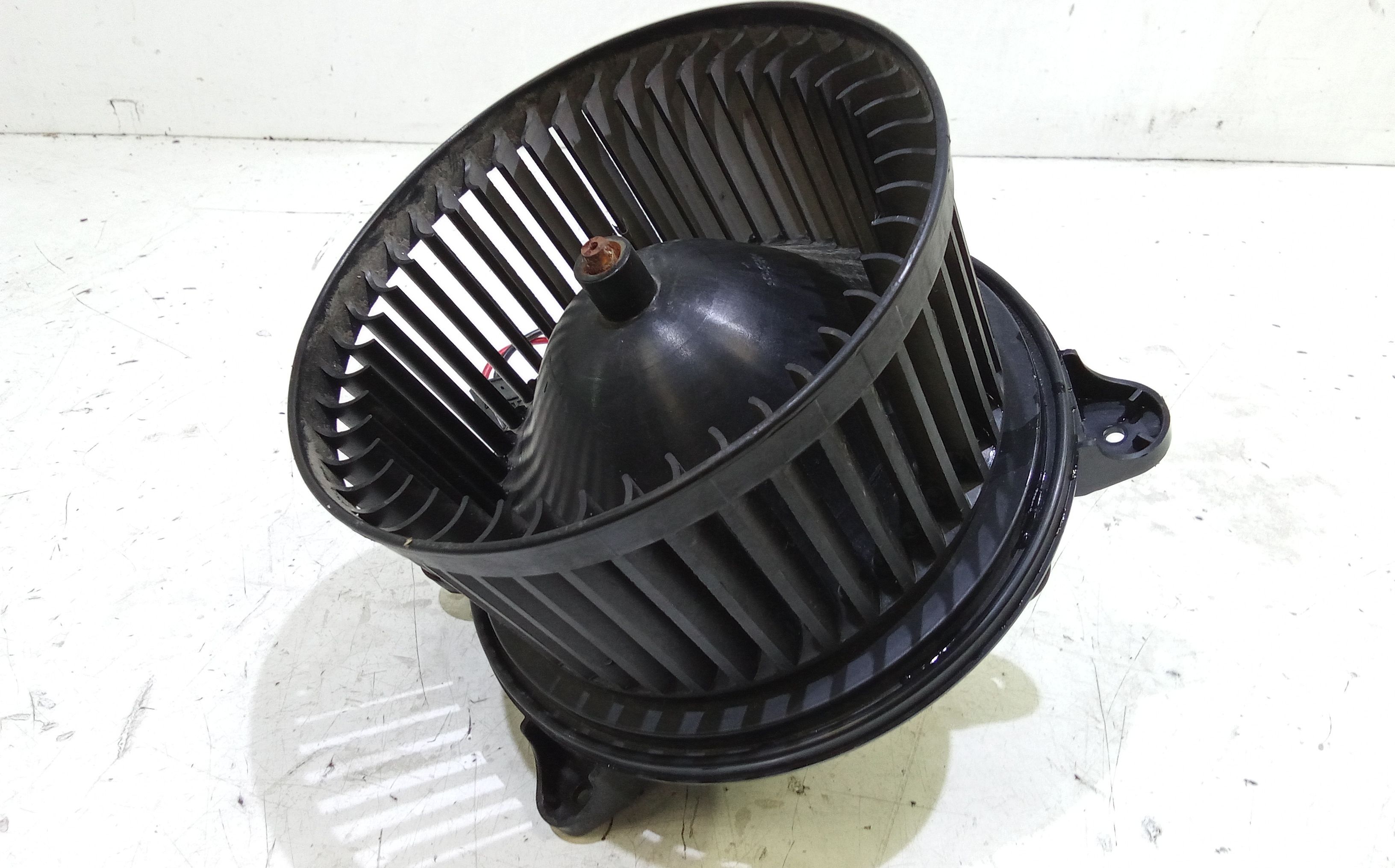 Motorino Ventilazione Abitacolo Mercedes-benz Classe GLB (X247) (09/19>) A2478308400 A2478308400 Usato