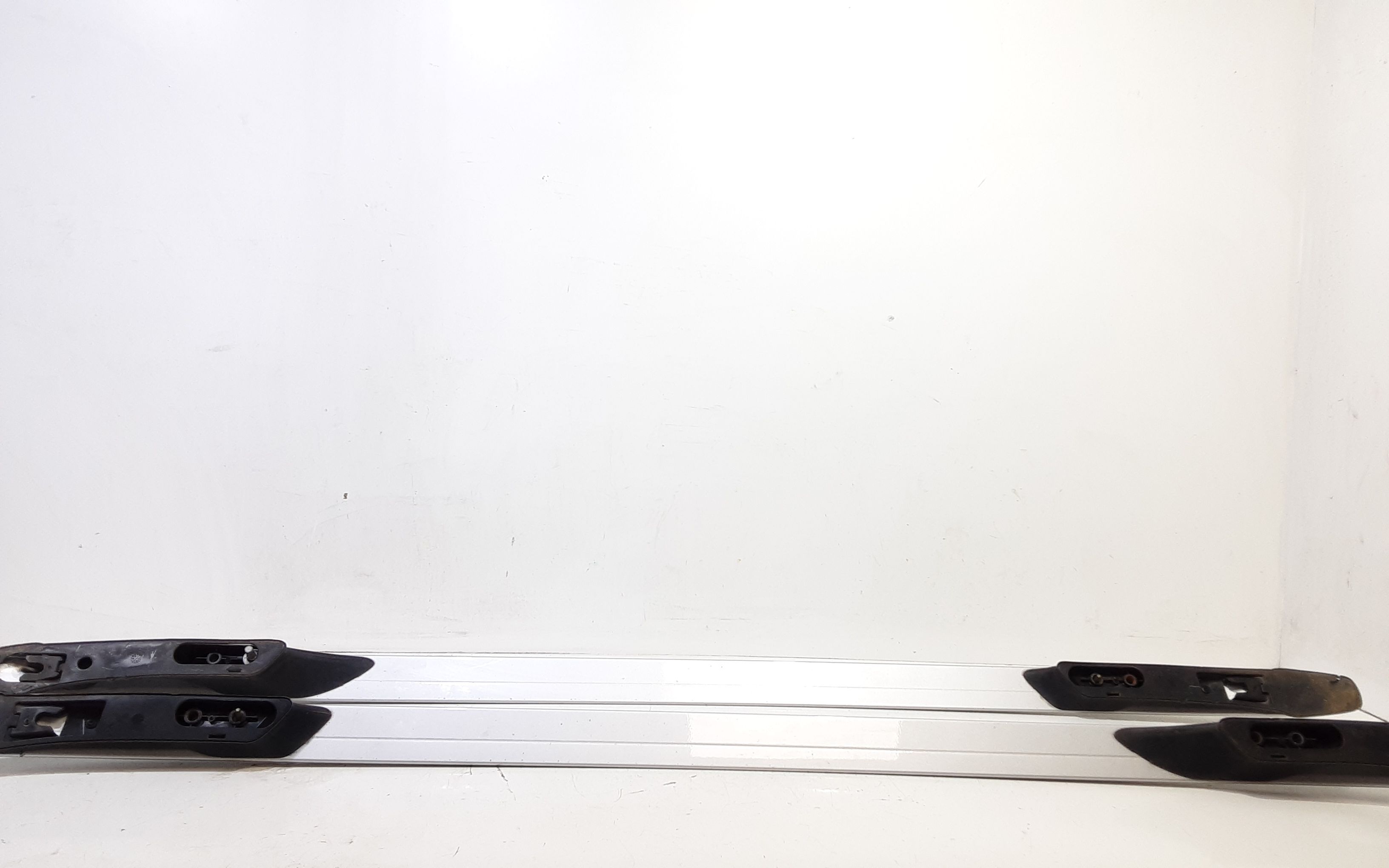 Barre portatutto per mancorrente tetto Destro + Barre portatutto per mancorrente tetto Sinistro - Immagine 1 di 4