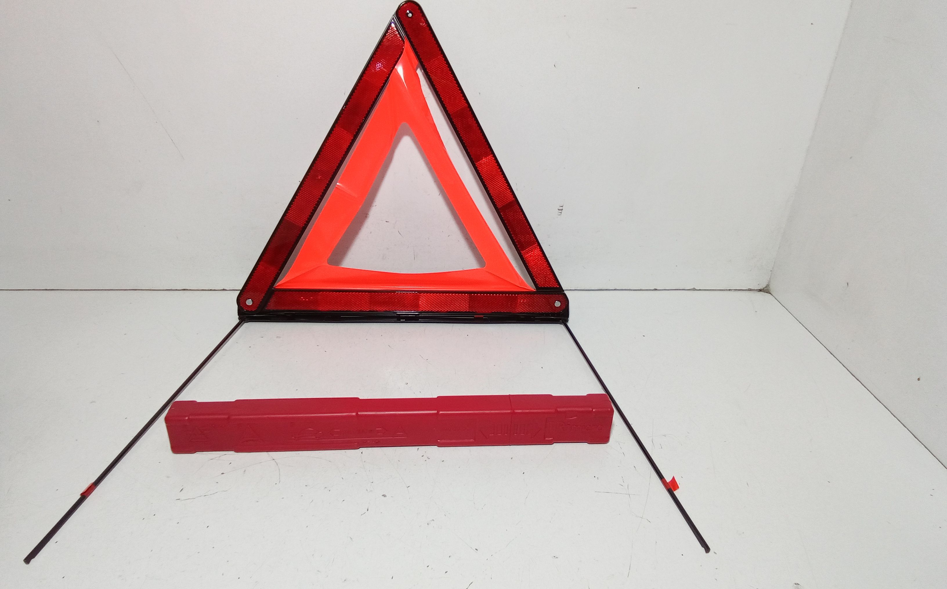 Triangolo di emergenza - Immagine 1 di 4
