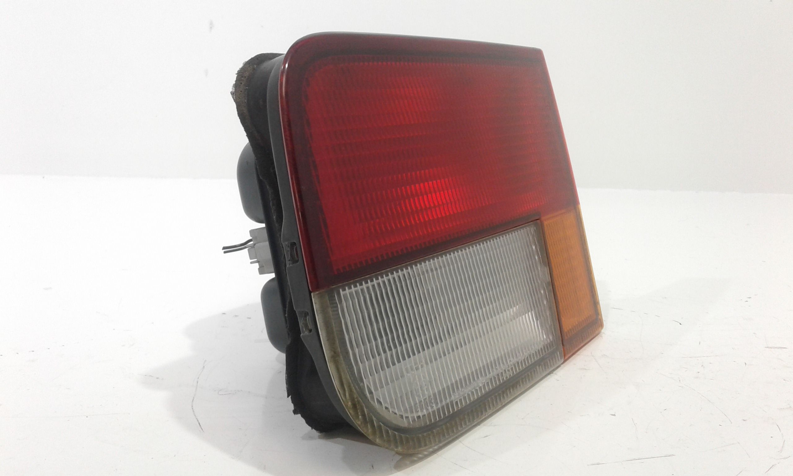 fanale stop supplementare destro - Immagine 1 di 6