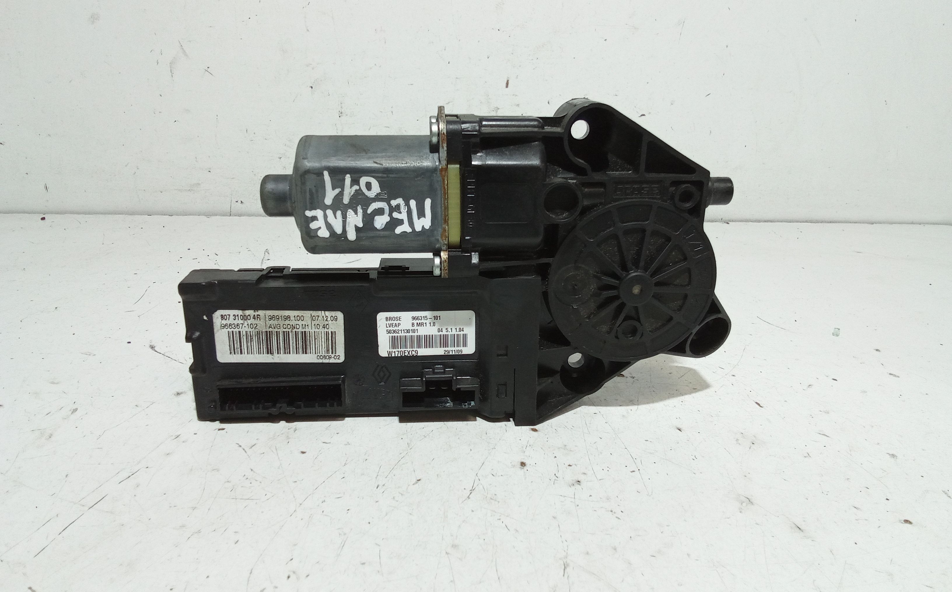 Motorino Alzacristallo Porta Ant. Sinistro 807316160R Usato