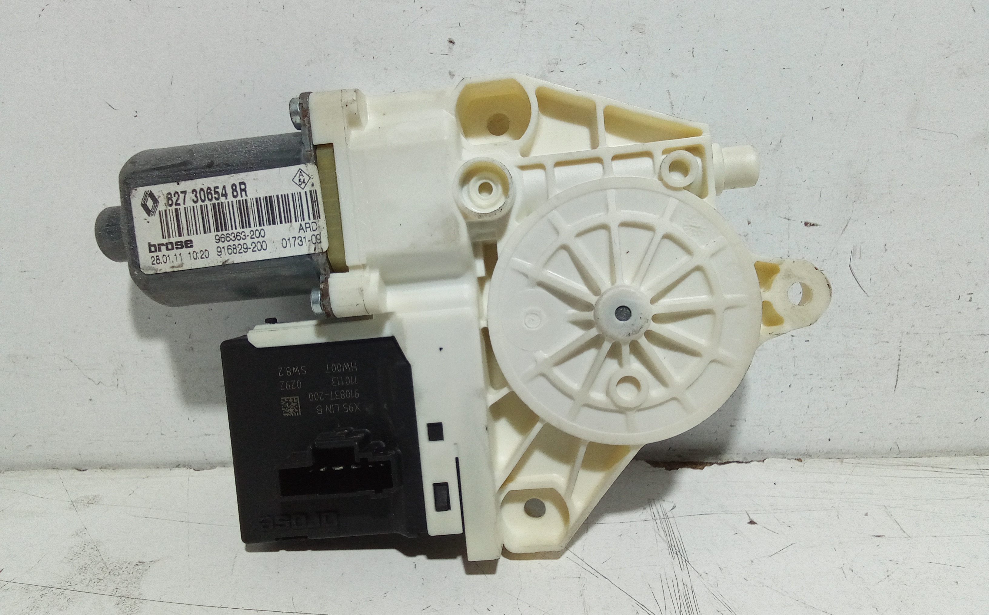 Motorino alzacristallo porta post. Destro - Immagine 1 di 5