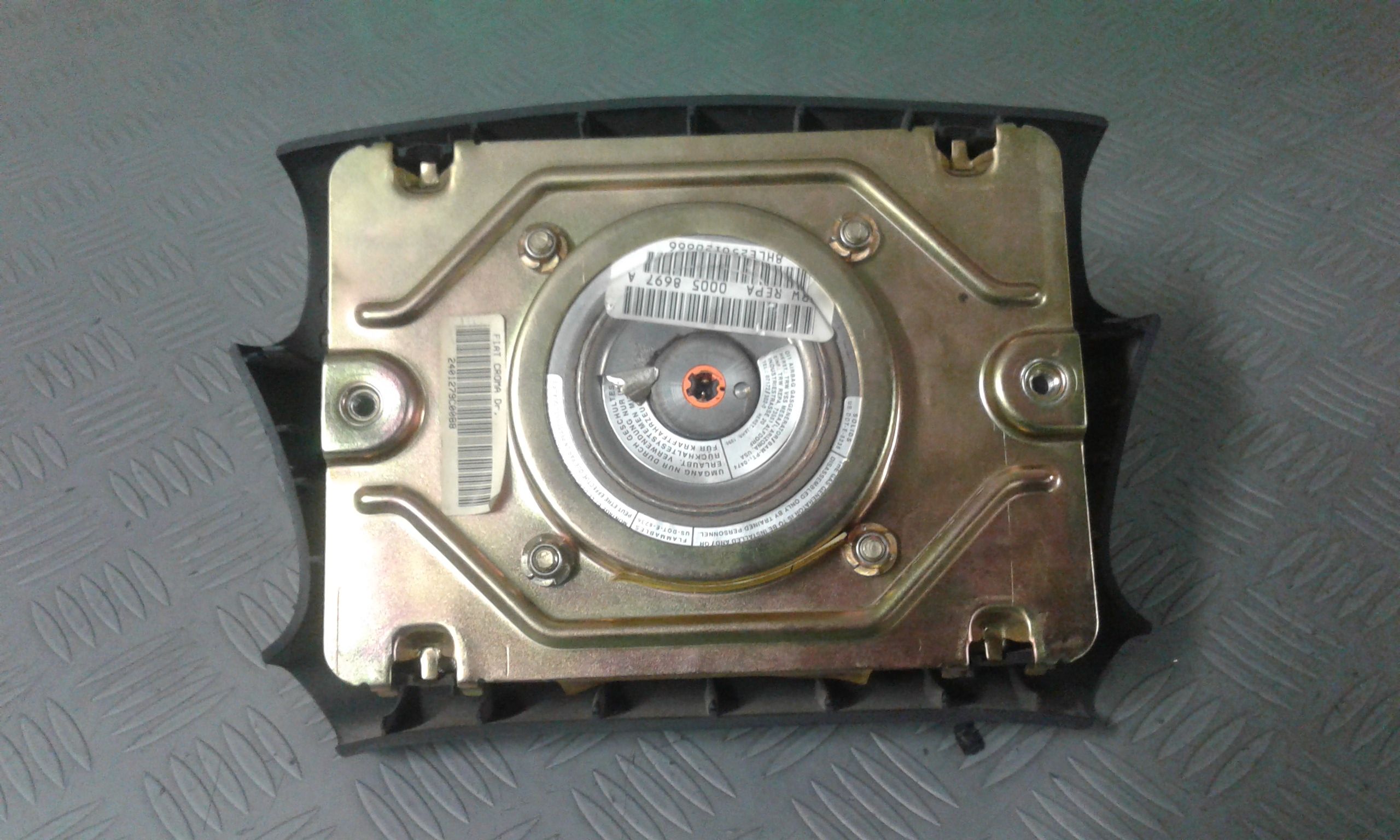 Dispositivo airbag lato guida - Immagine 1 di 3