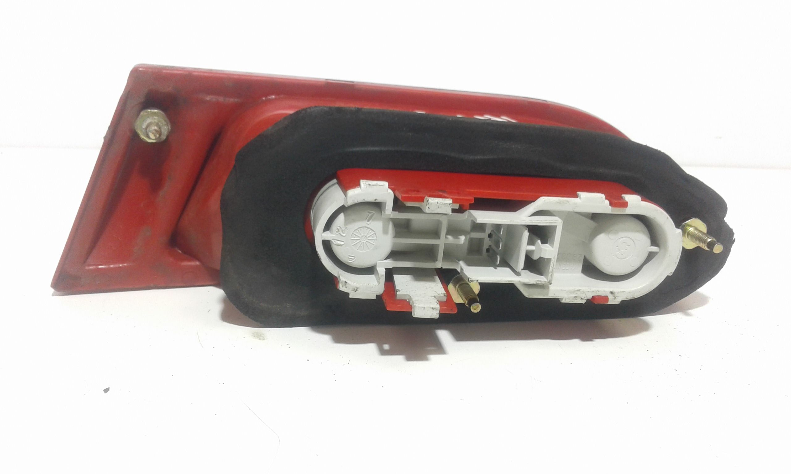 fanale stop supplementare destro - Immagine 1 di 6