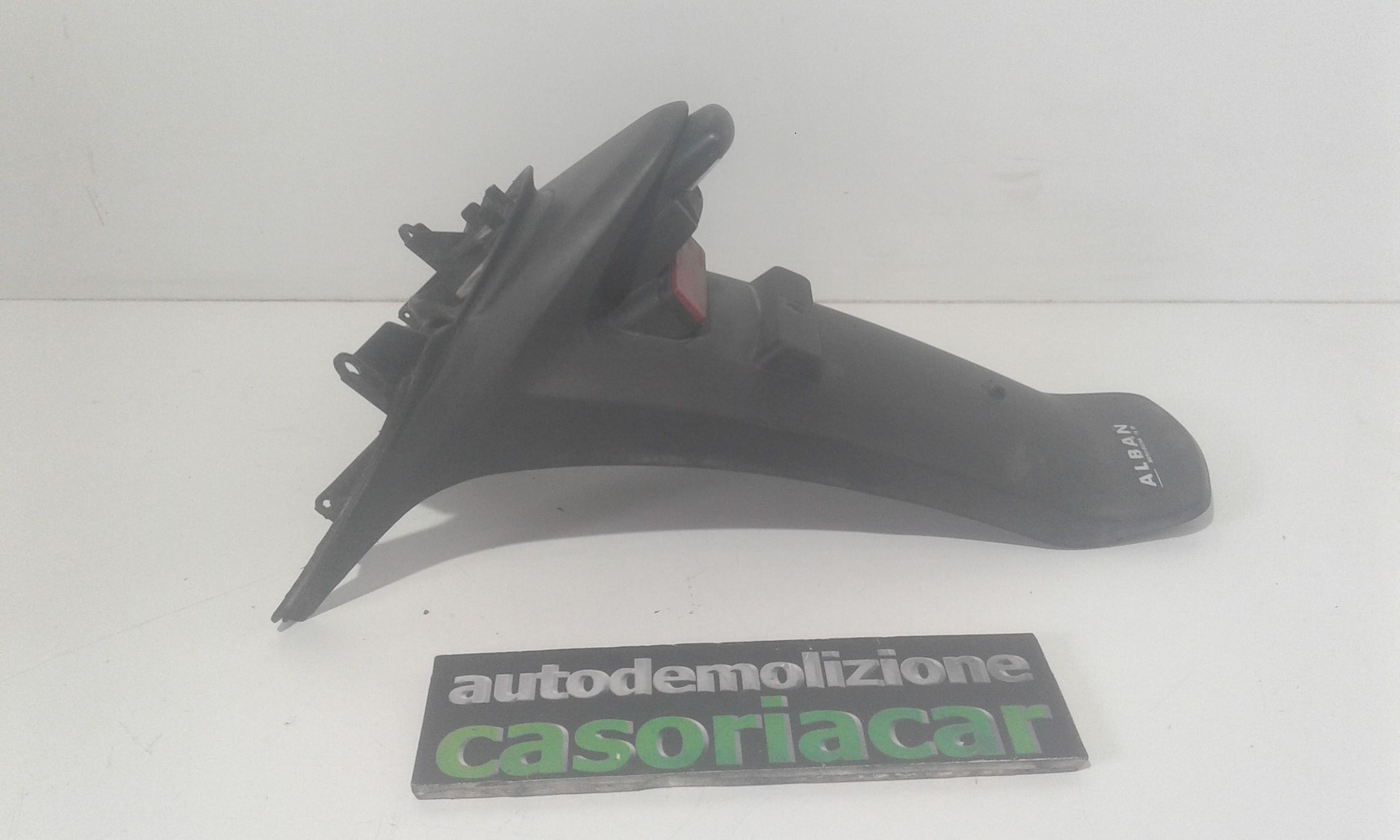 Parafango posteriore targa - Immagine 1 di 4