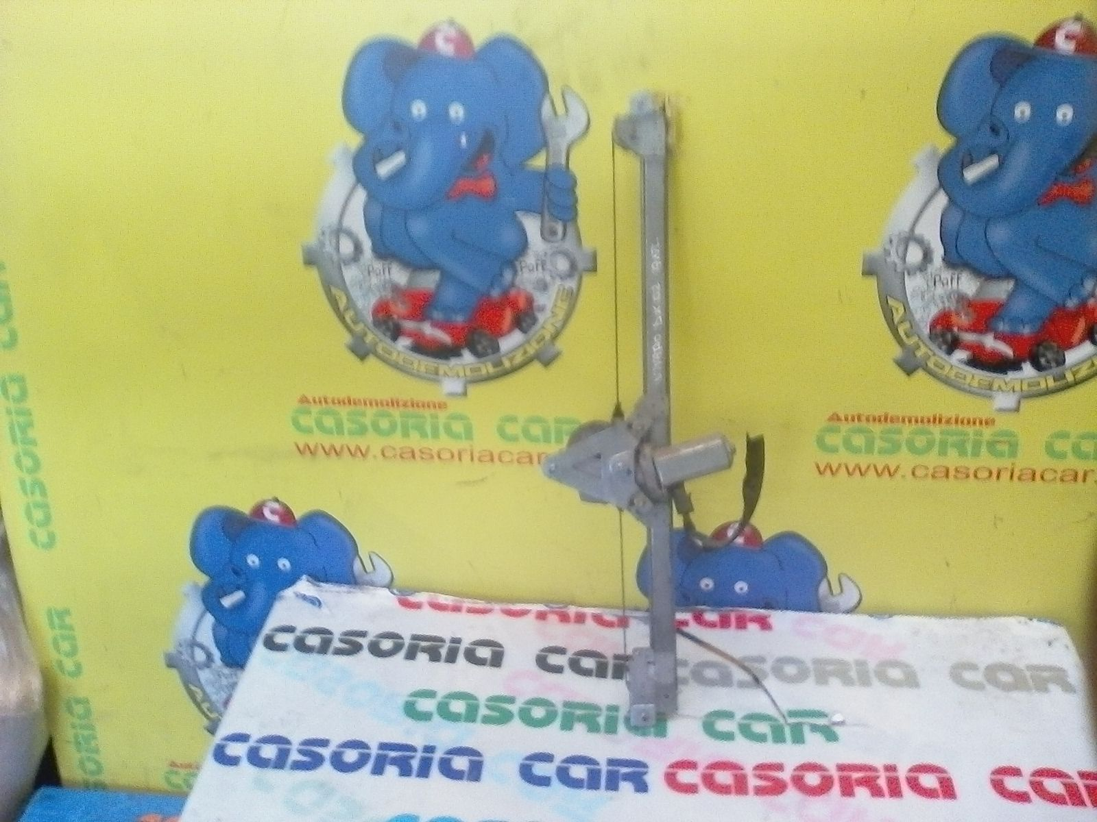 Motorino alzacristallo porta ant. Destro - Immagine 1 di 1