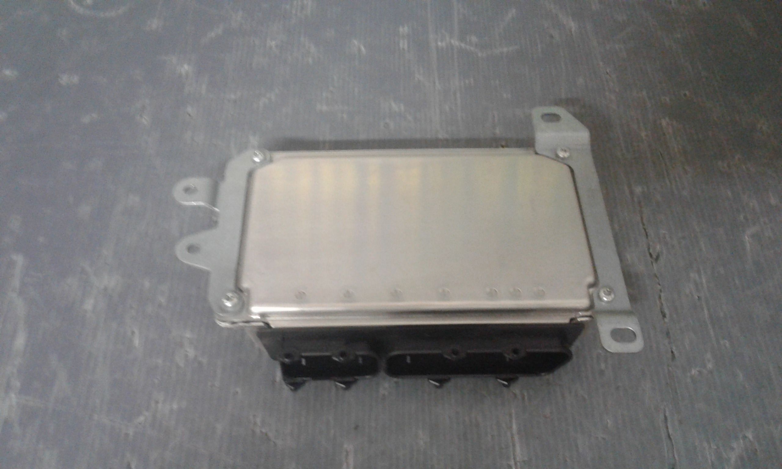Centralina Iniezione (Bosch) A1329000200 0261S04012 Usato