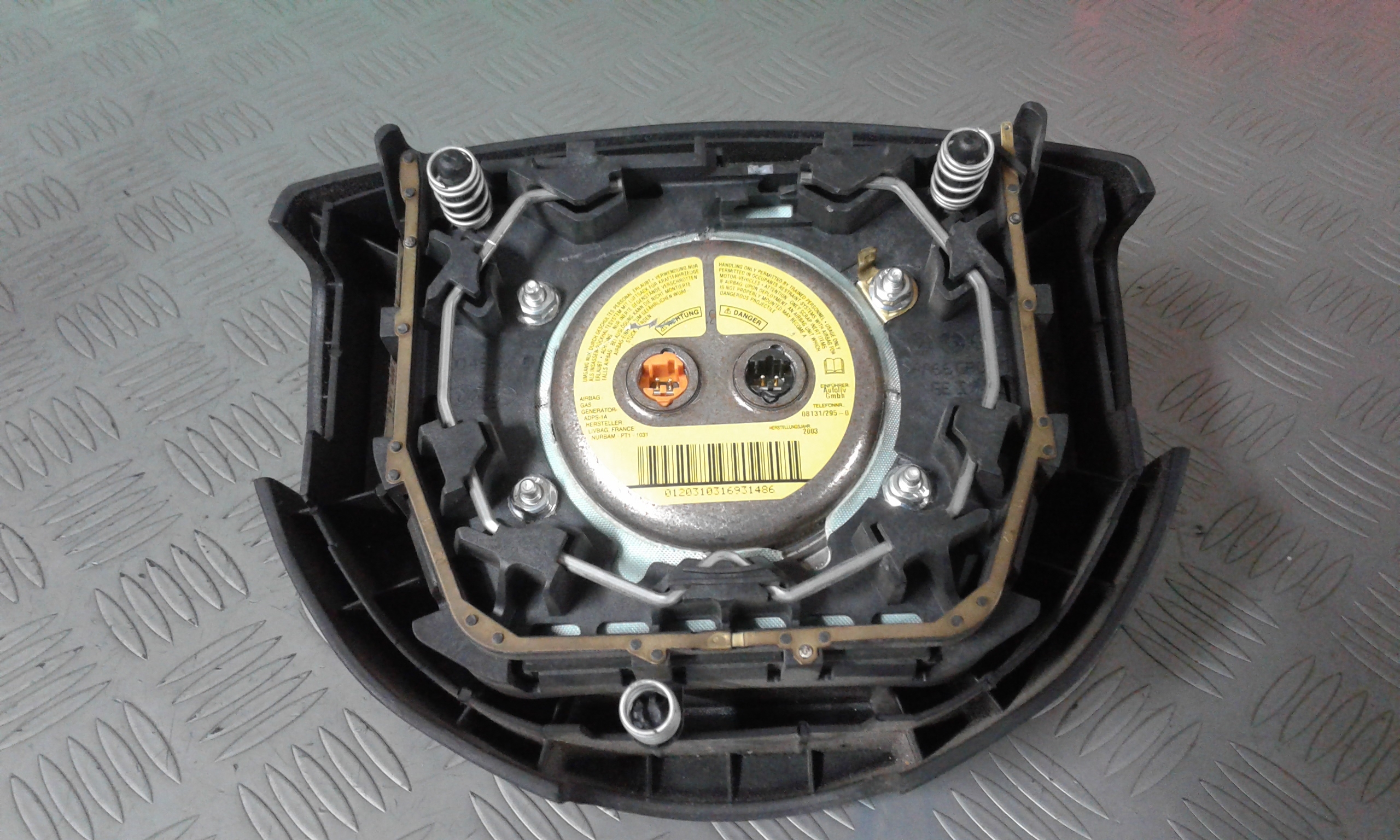 Dispositivo airbag lato guida - Immagine 1 di 3