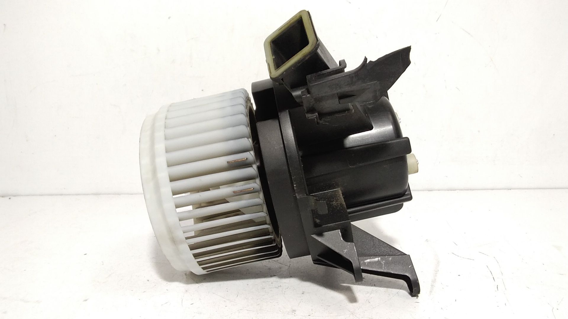 Motorino ventilazione abitacolo - Immagine 1 di 5