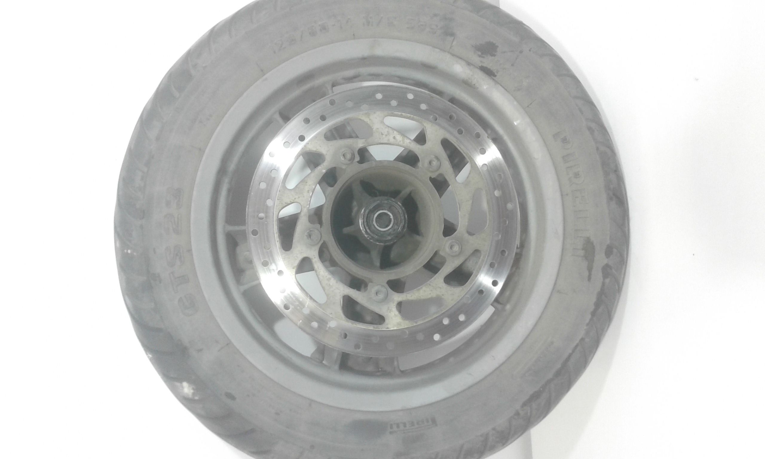 Ruota anteriore - Immagine 1 di 2
