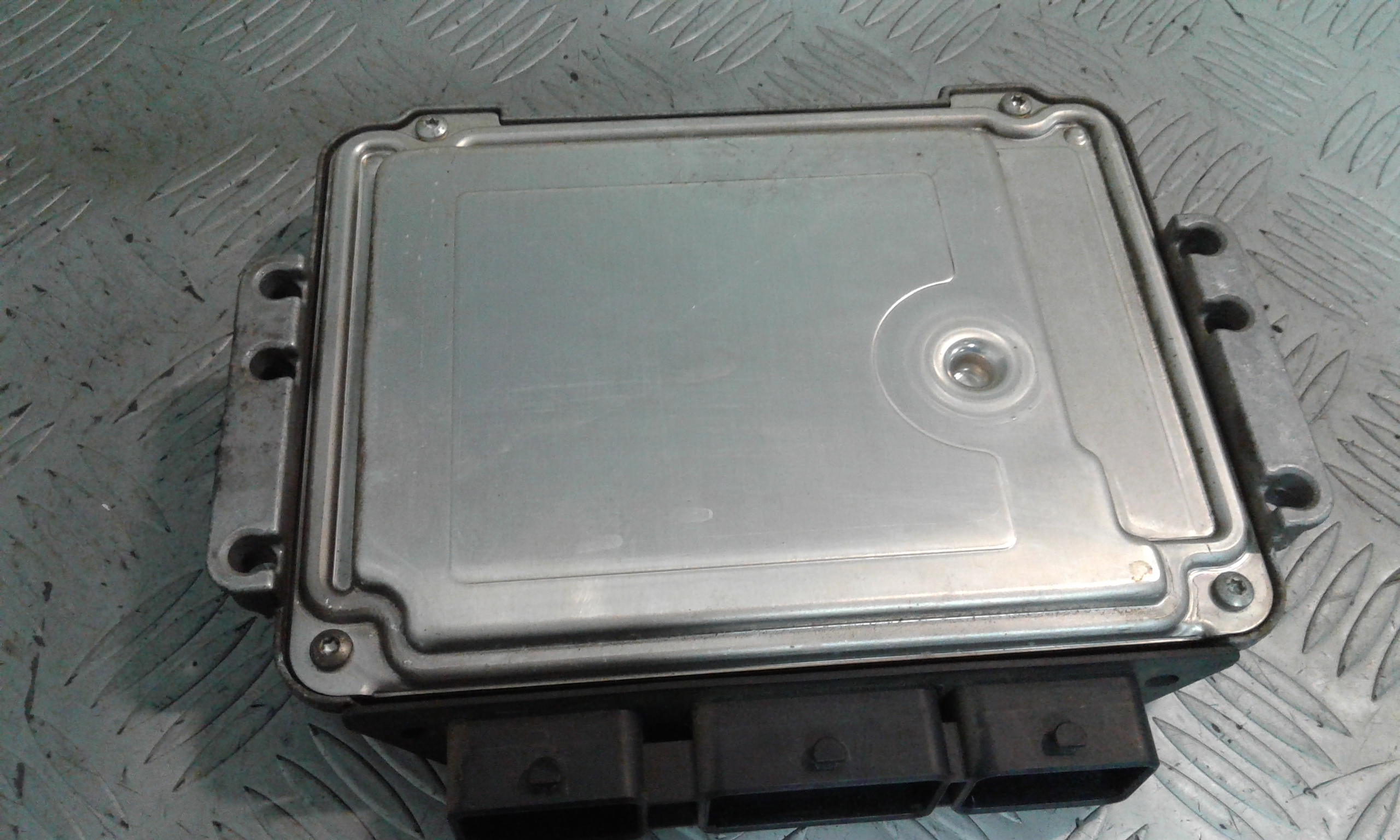 Centralina Iniezione (Bosch) 8200321263 Usato