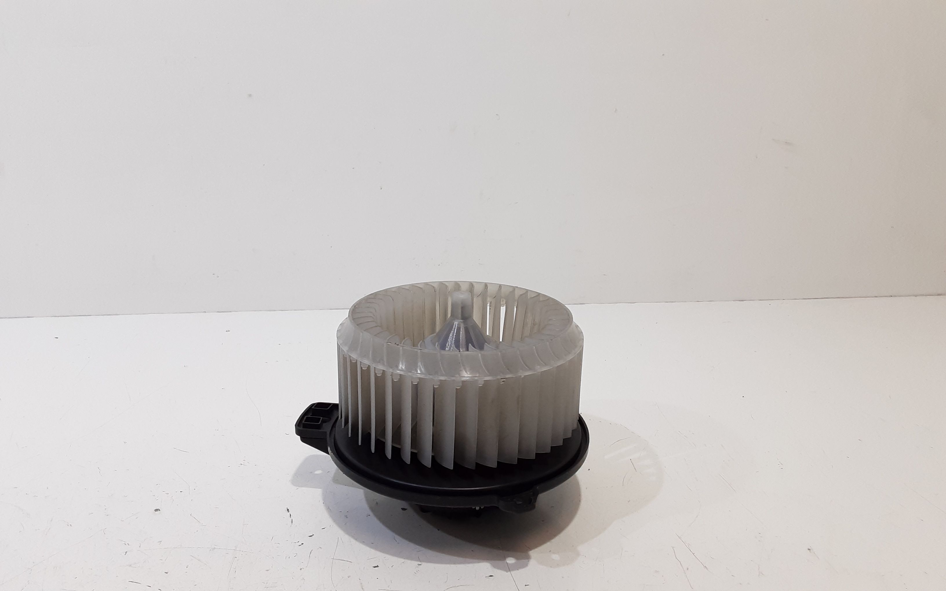 Motorino ventilazione abitacolo - Immagine 1 di 4