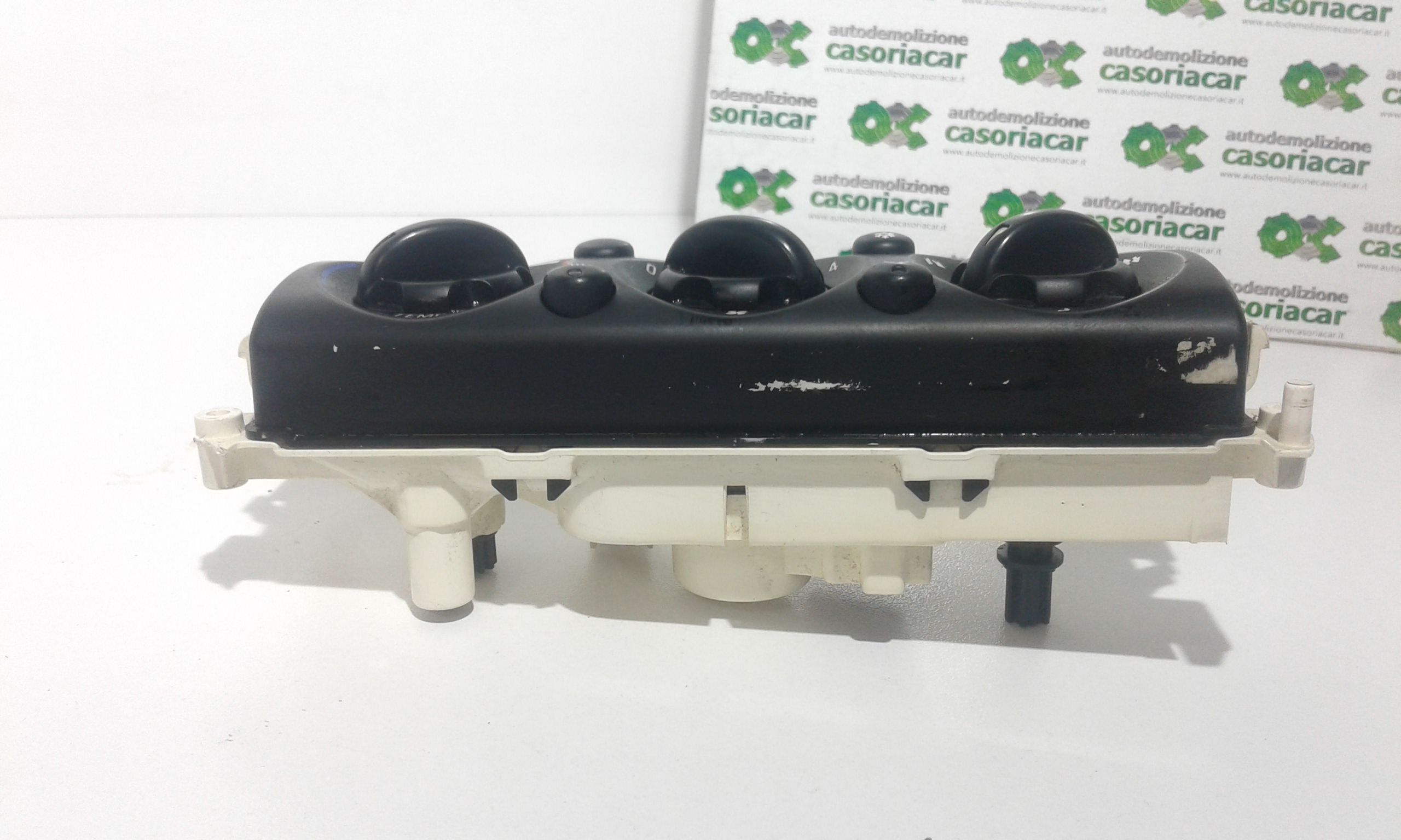 Blocco Comando Climatizzazione 64111502212 Usato