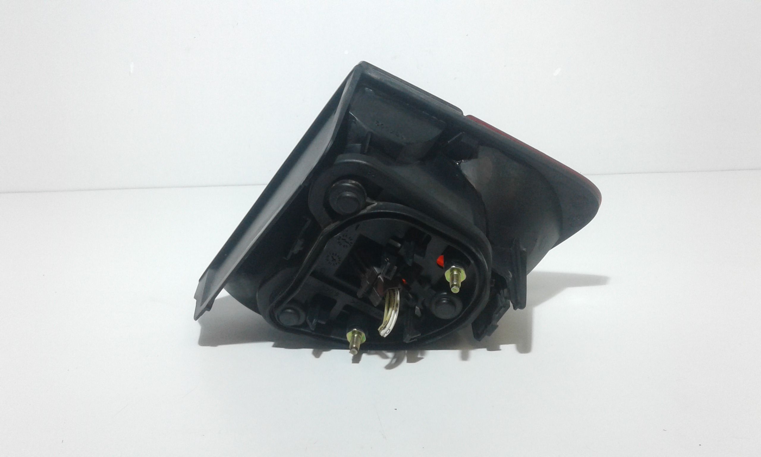 fanale stop supplementare sinistro - Immagine 1 di 5