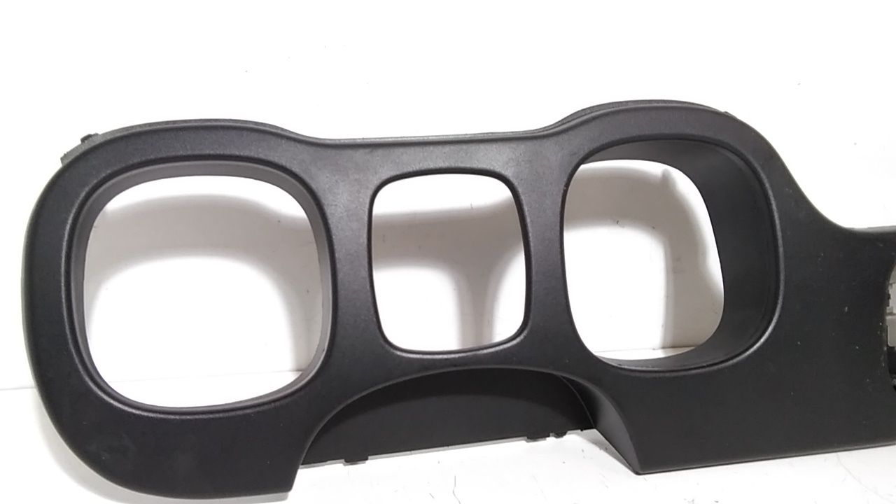 Rivestimento centr. Cruscotto, Mascherina portastrumenti centr. Cruscotto - Immagine 1 di 5