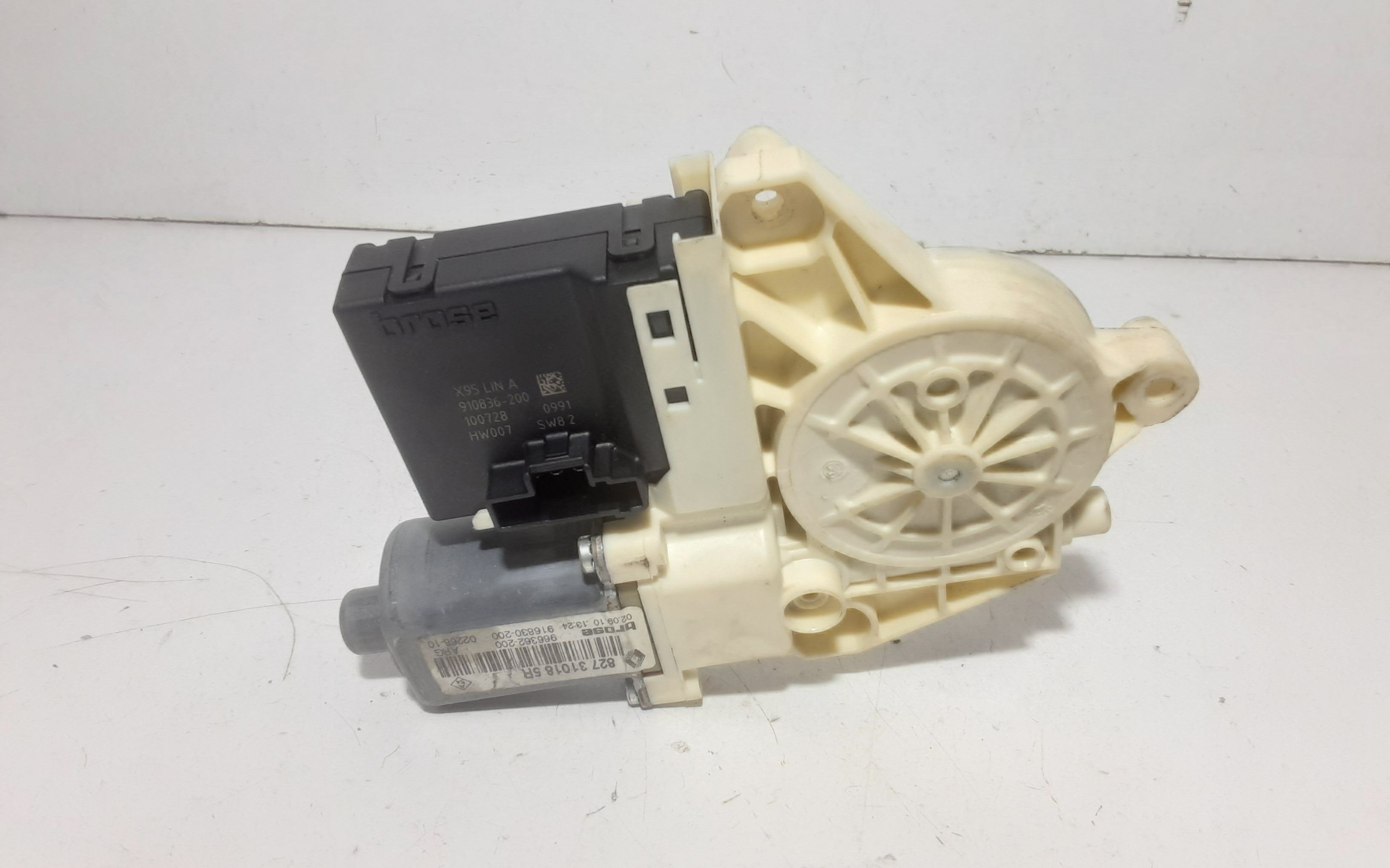 Motorino alzacristallo porta post. Sinistro - Immagine 1 di 5