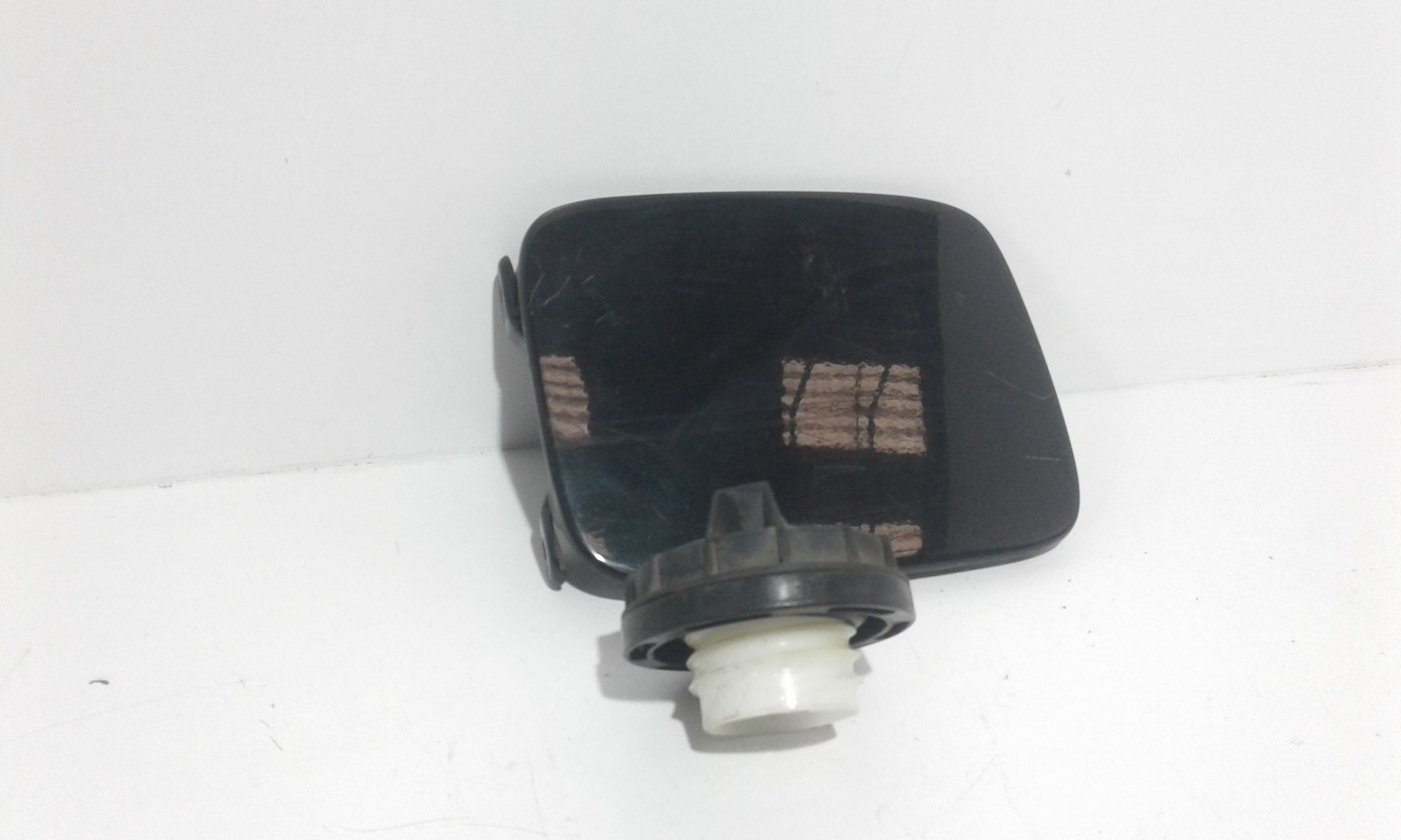Sportello Carburante 695100X000 Usato