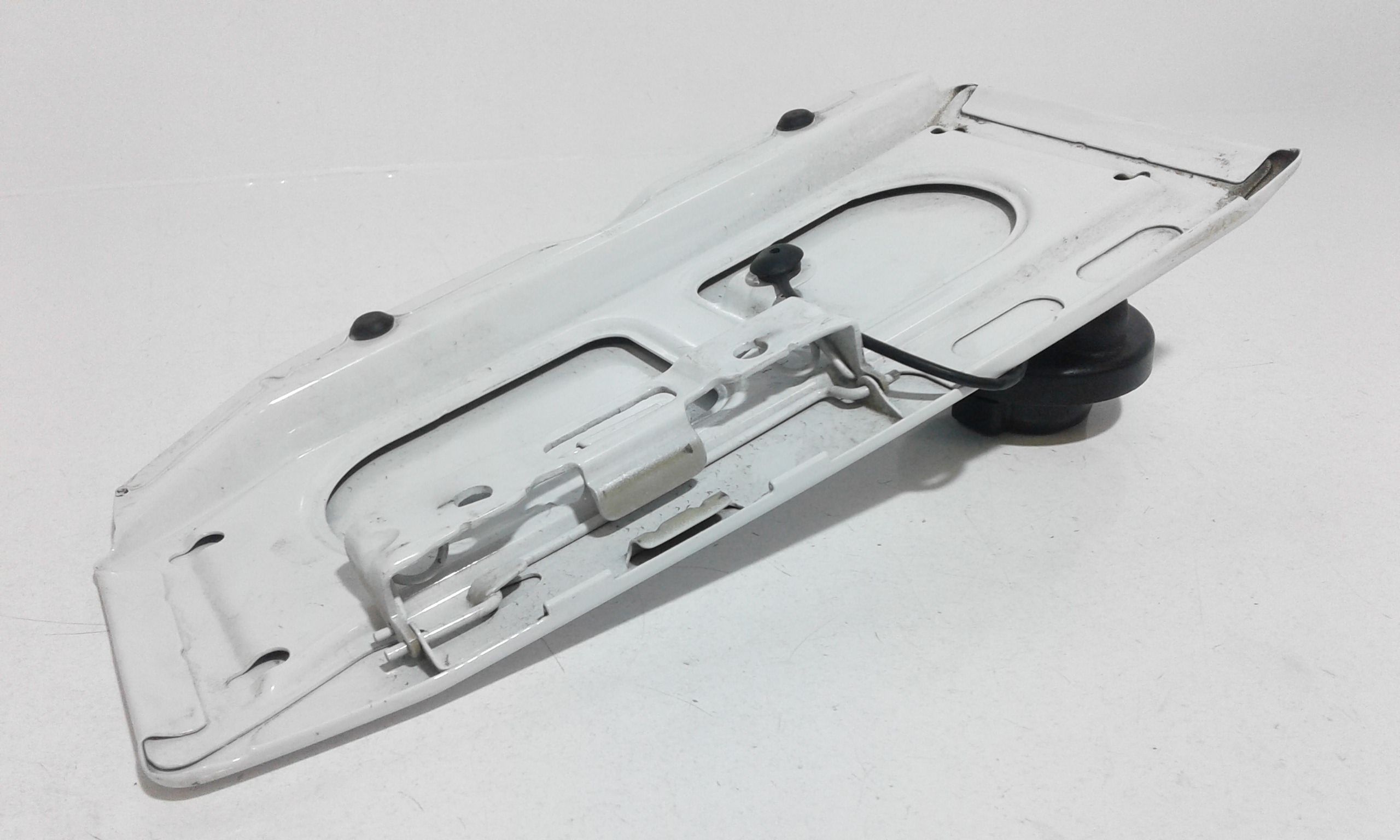 Sportello carburante - Immagine 1 di 4