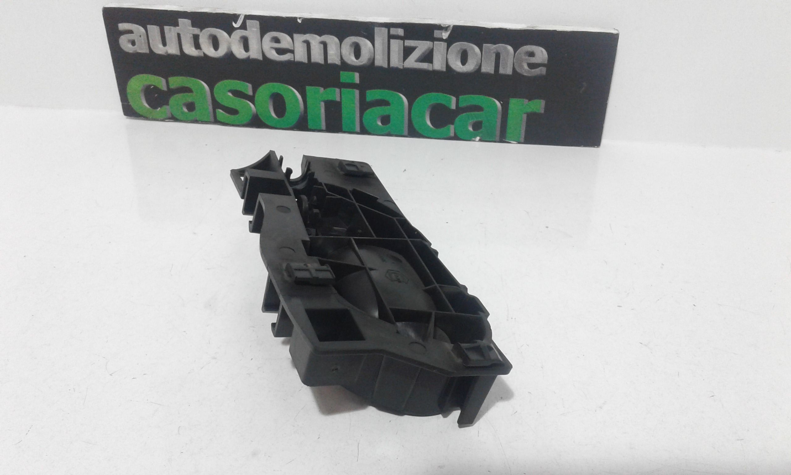 Maniglia int. apertura porta ant. Destro - Immagine 1 di 3
