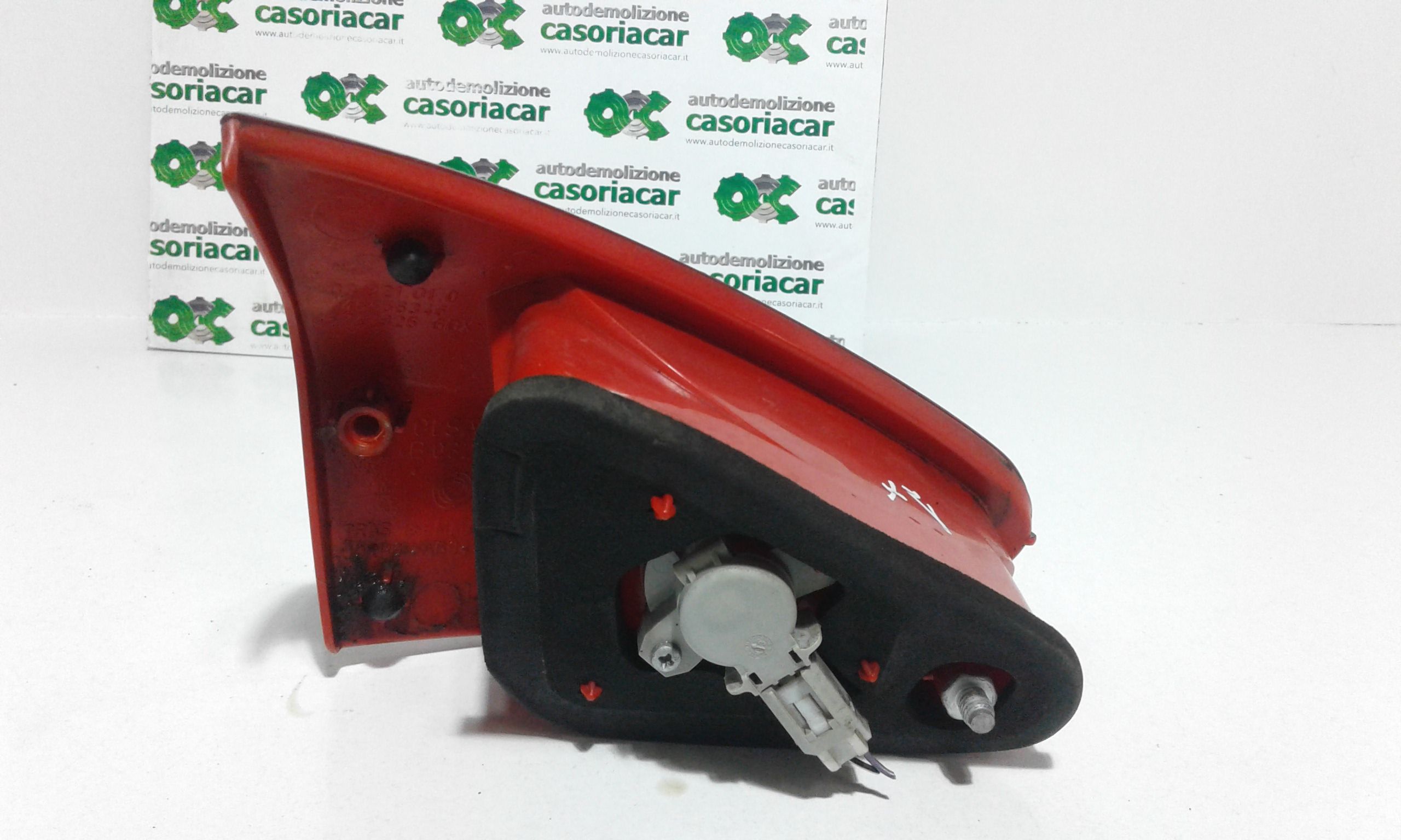 fanale stop supplementare destro - Immagine 1 di 3