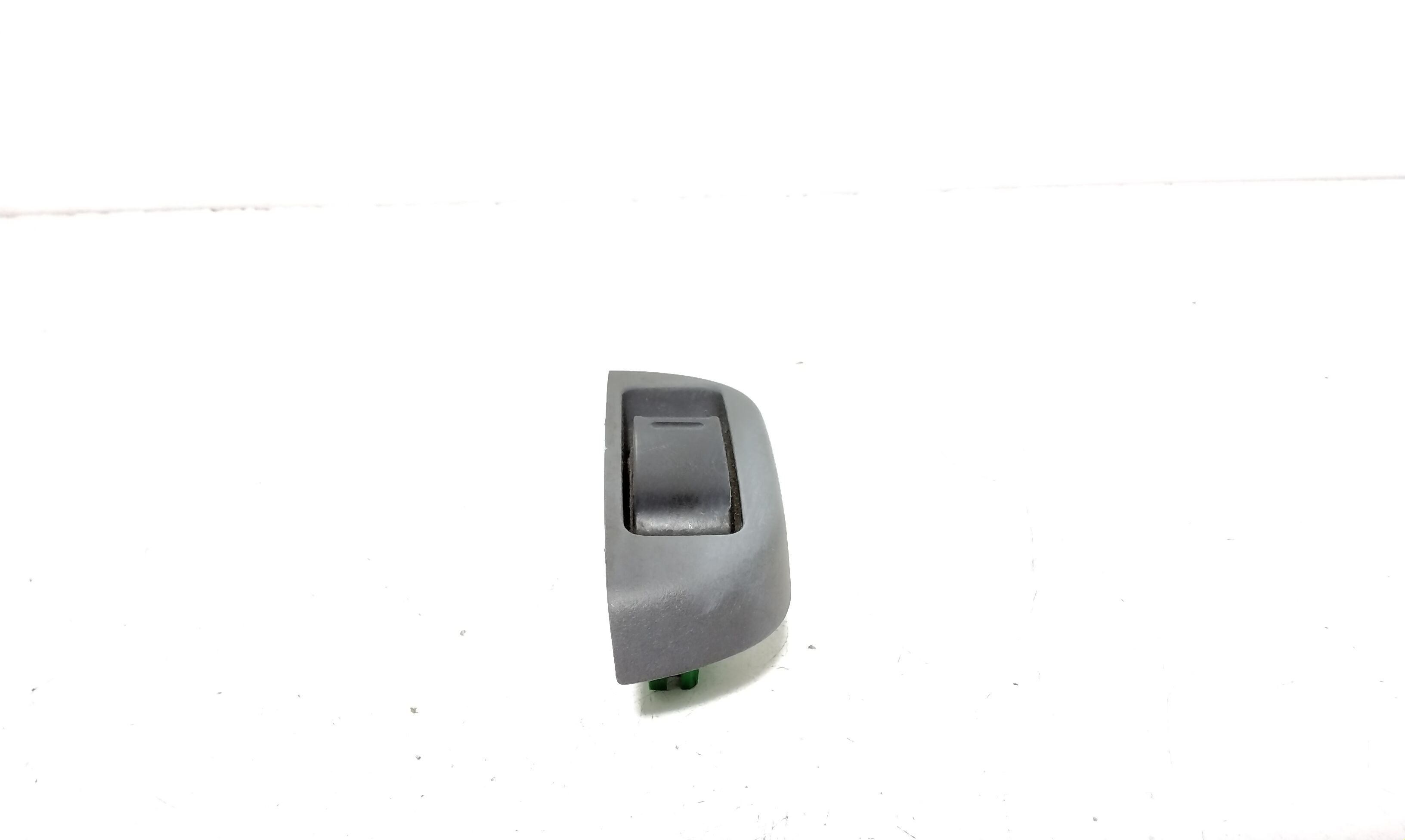 Interruttore alzacristalli porta post. Sinistro - Immagine 1 di 4
