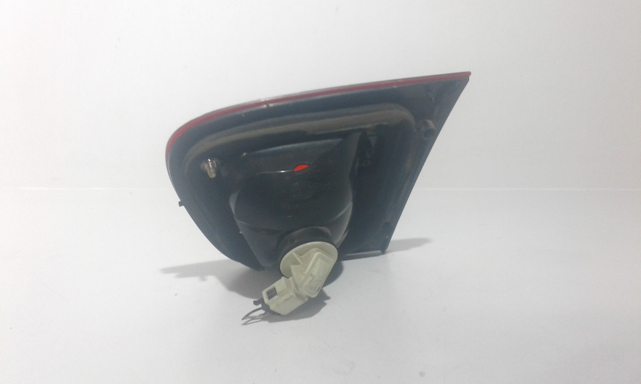 fanale stop supplementare destro - Immagine 1 di 3