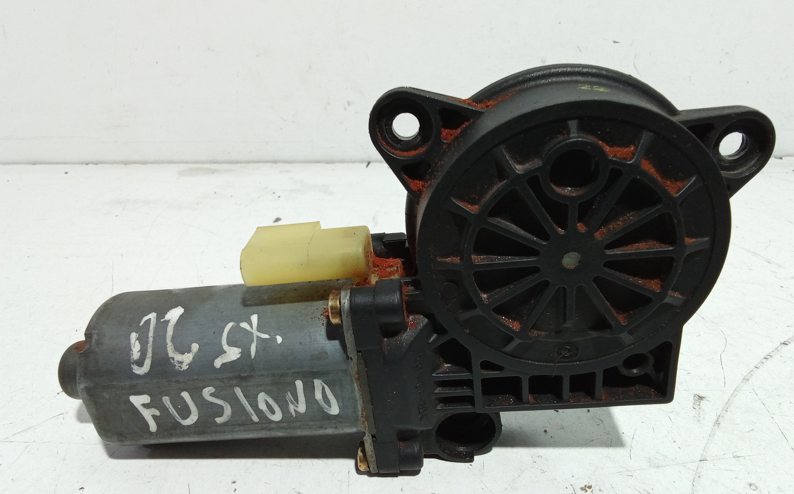 Motorino alzacristallo porta ant. Sinistro - Immagine 1 di 5