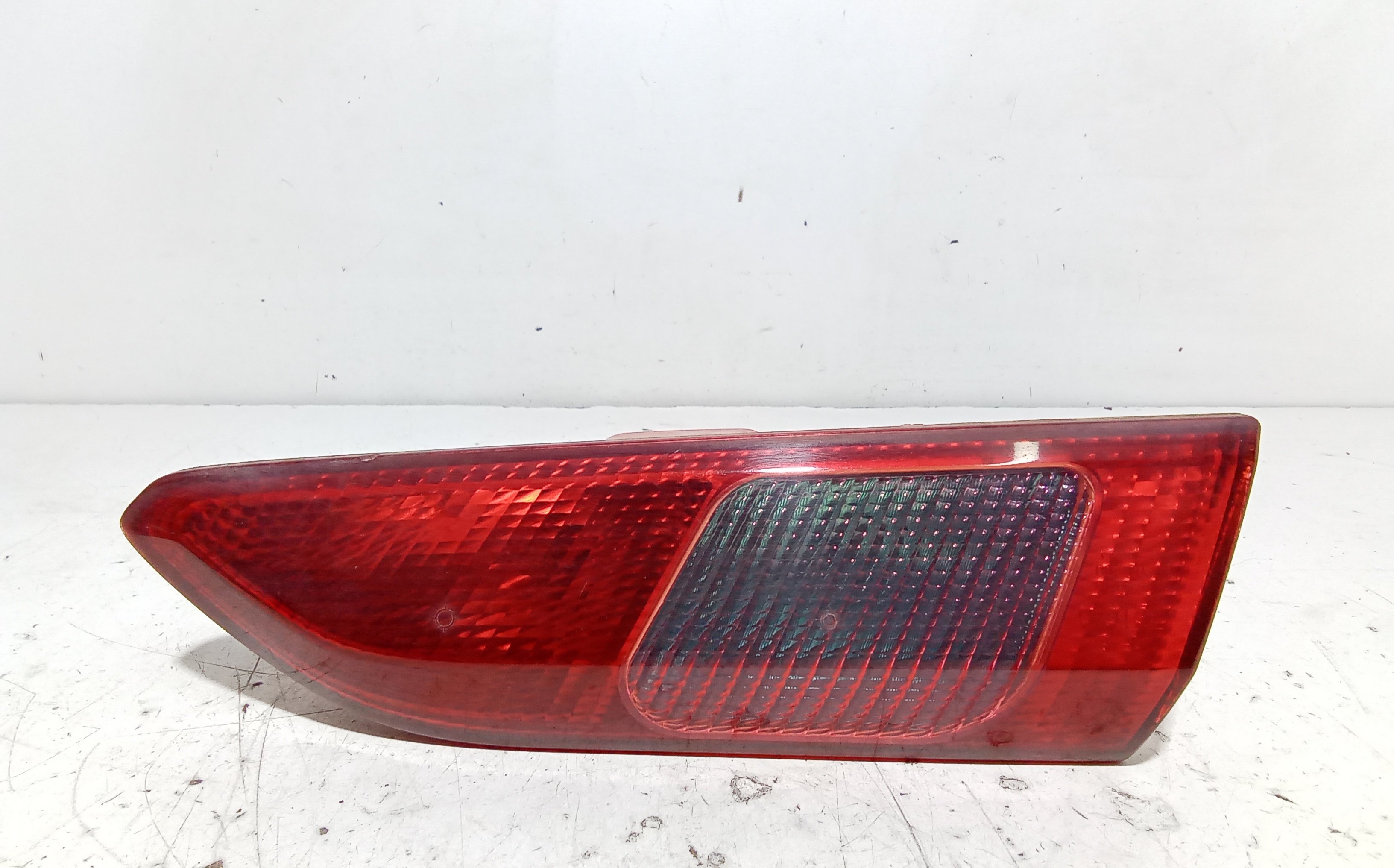 fanale stop supplementare destro - Immagine 1 di 5