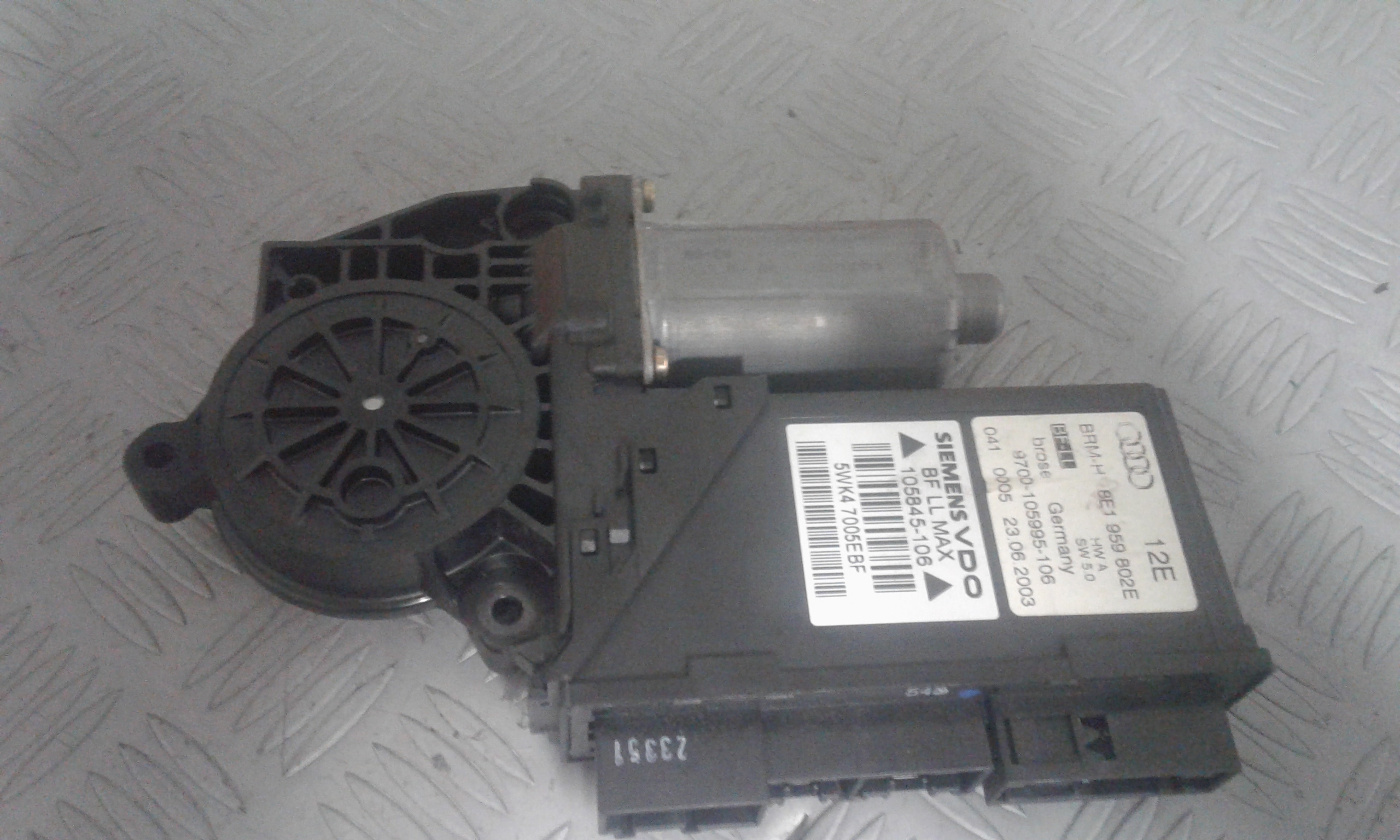 Motorino alzacristallo porta ant. Destro - Immagine 1 di 3