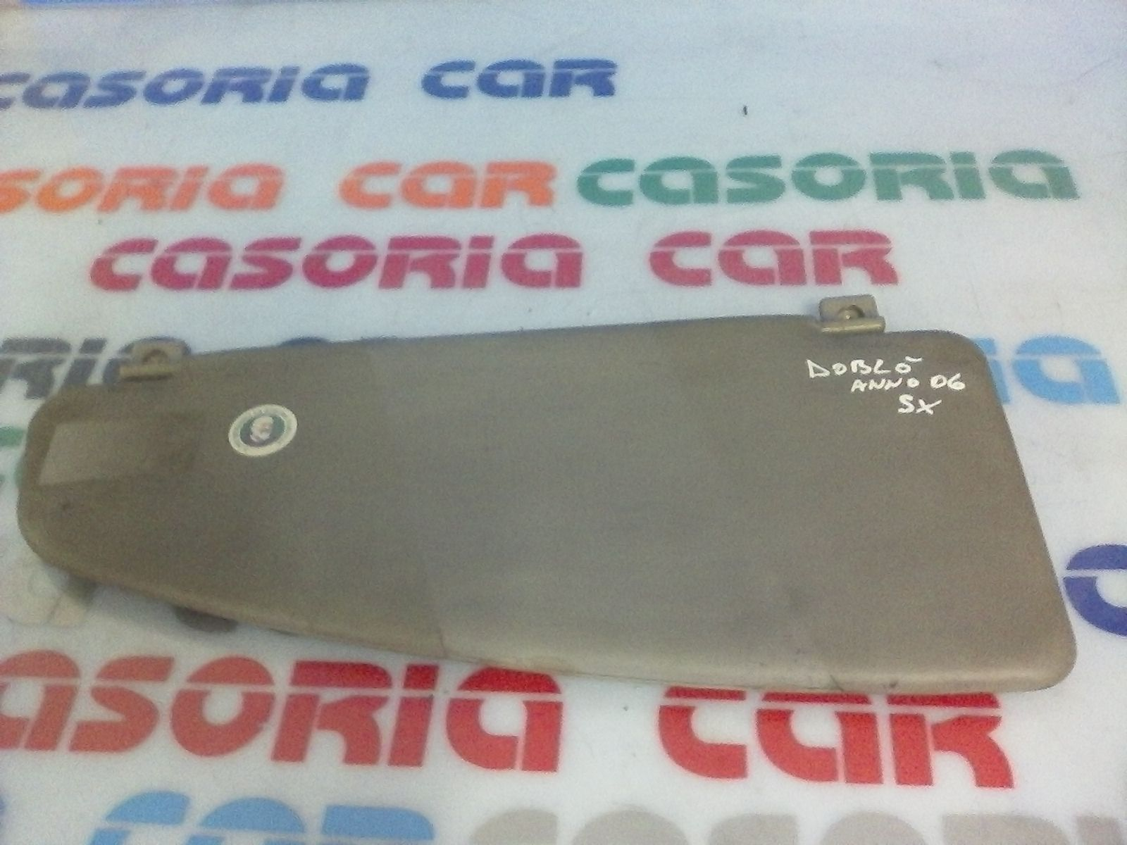 Aletta parasole parabrezza Sinistro - Immagine 1 di 1