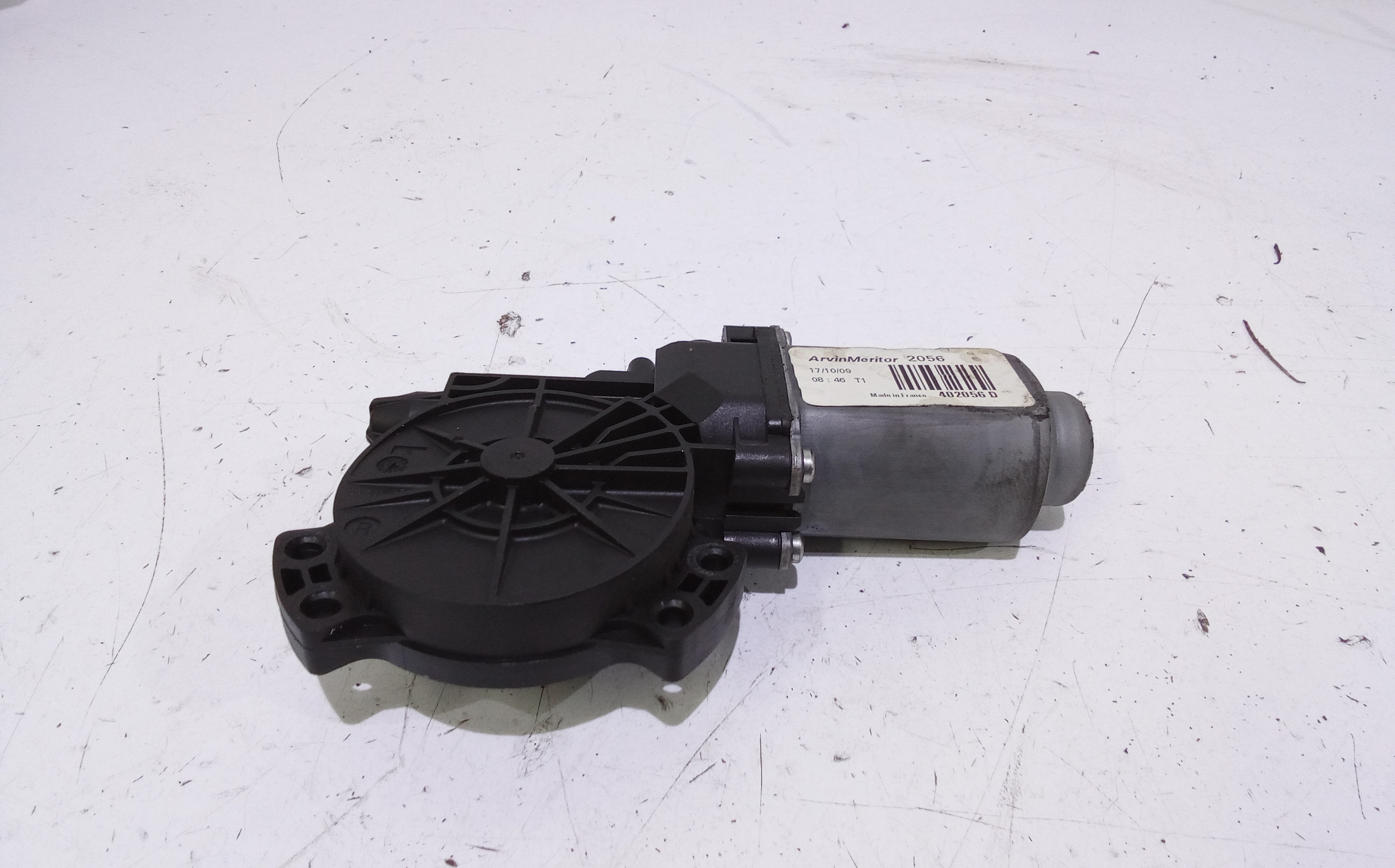 Motorino Alzacristallo Porta Ant. Destro 824601H000 Usato