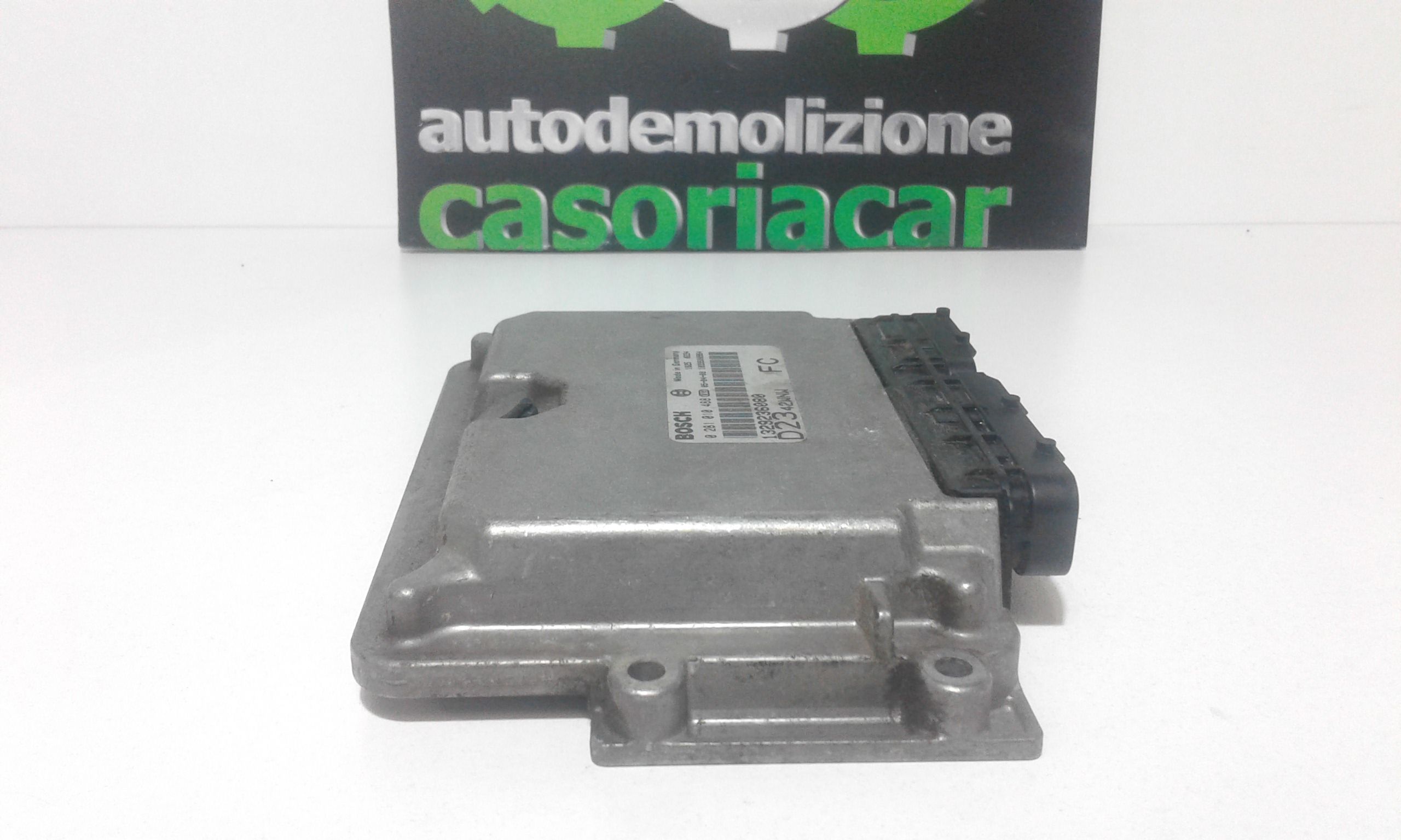 Centralina Iniezione (Bosch) 71783580 0281010488 Usato