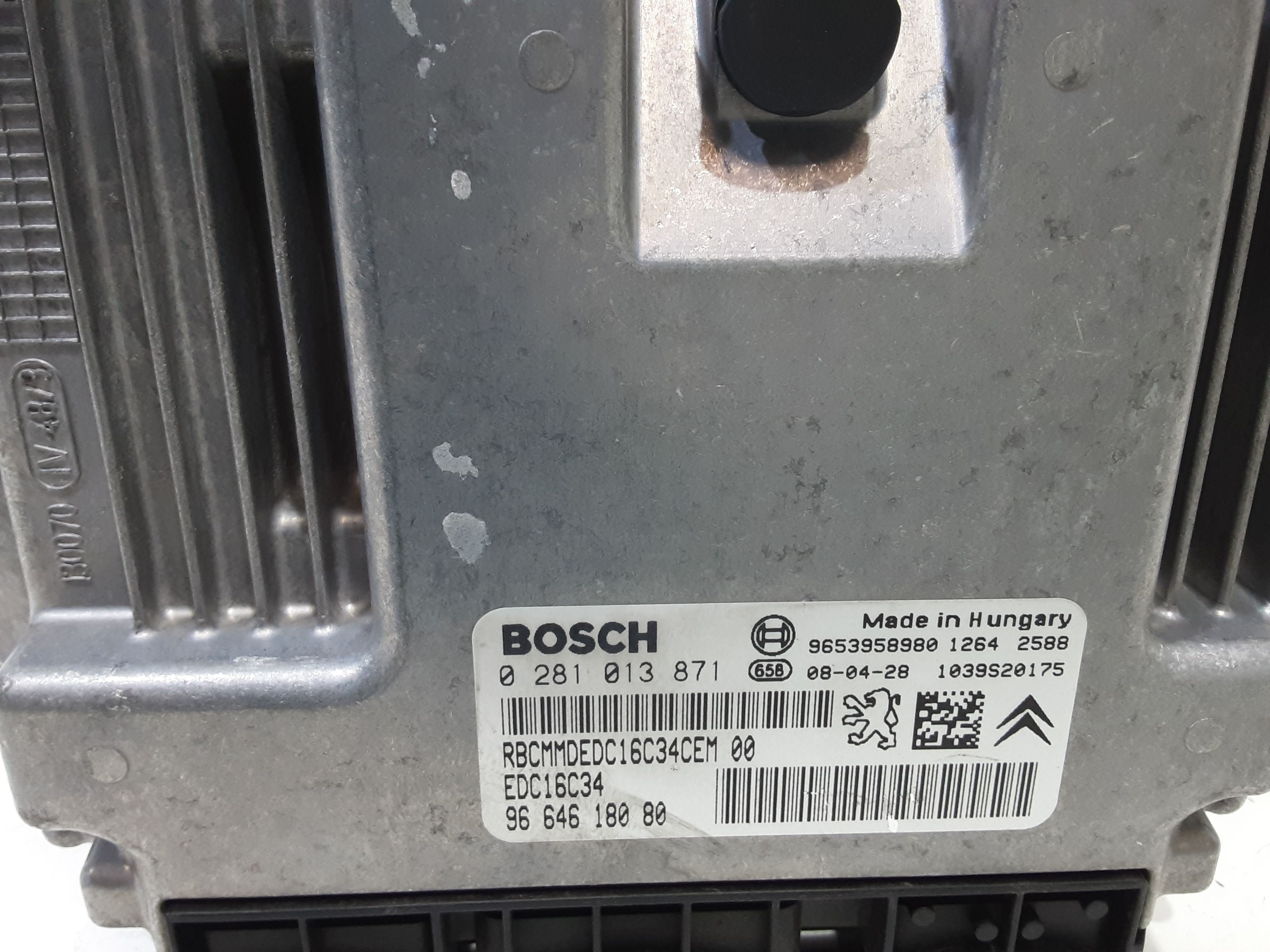Centralina Iniezione (Bosch) 1613644980 0 281 013 871 Usato