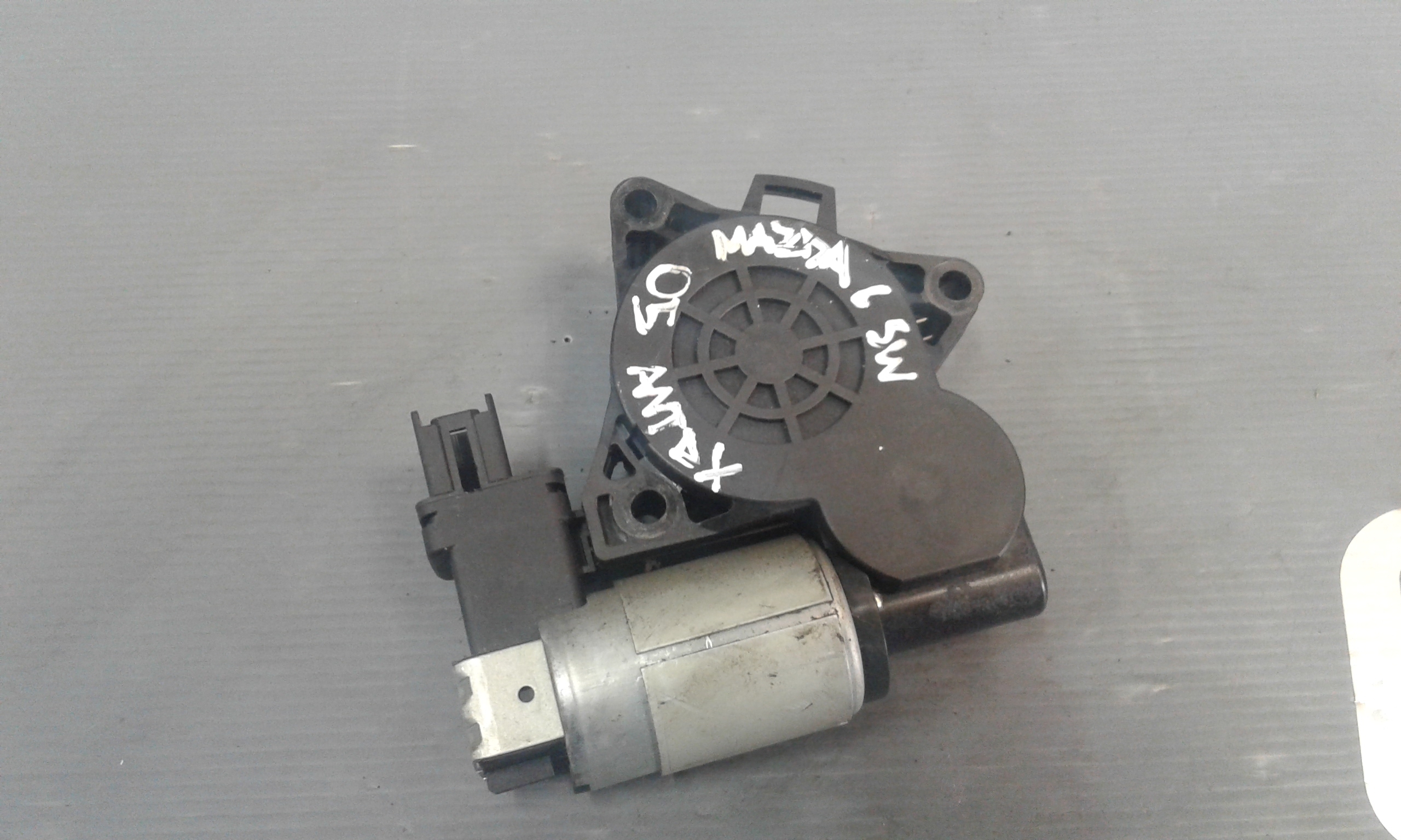 Motorino alzacristallo porta ant. Destro - Immagine 1 di 3