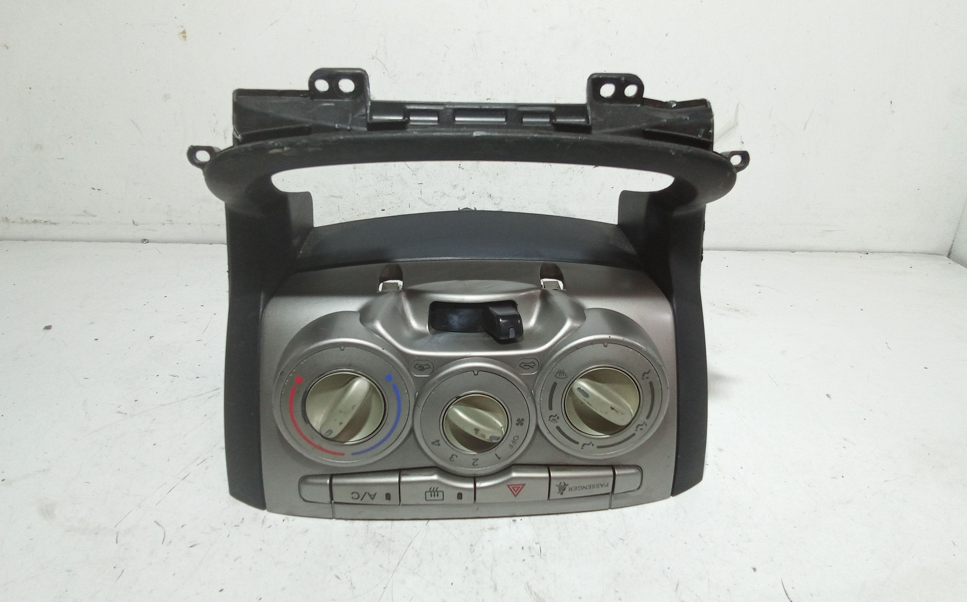 Miniatura 4