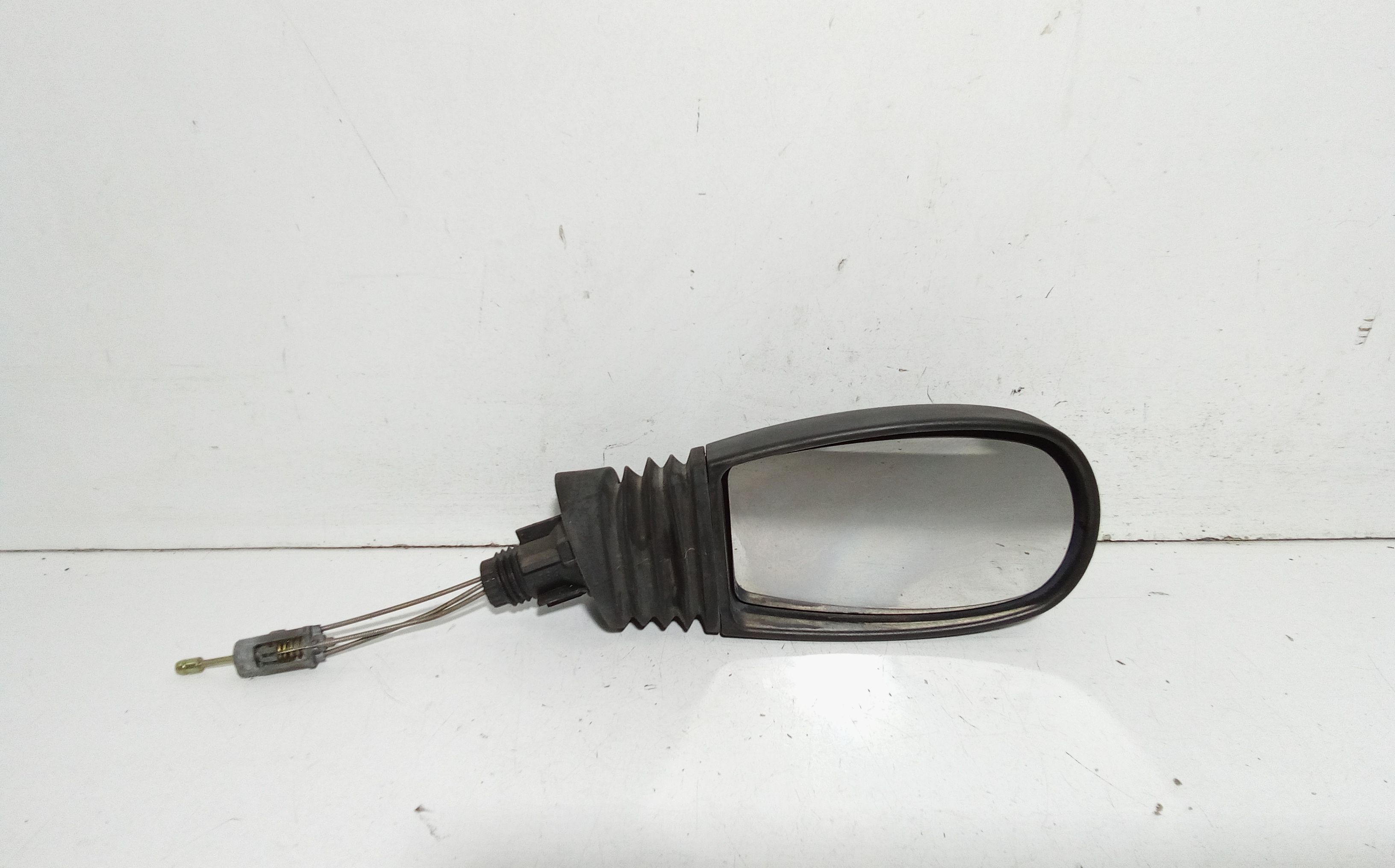 retrovisore est. destro - Immagine 1 di 5